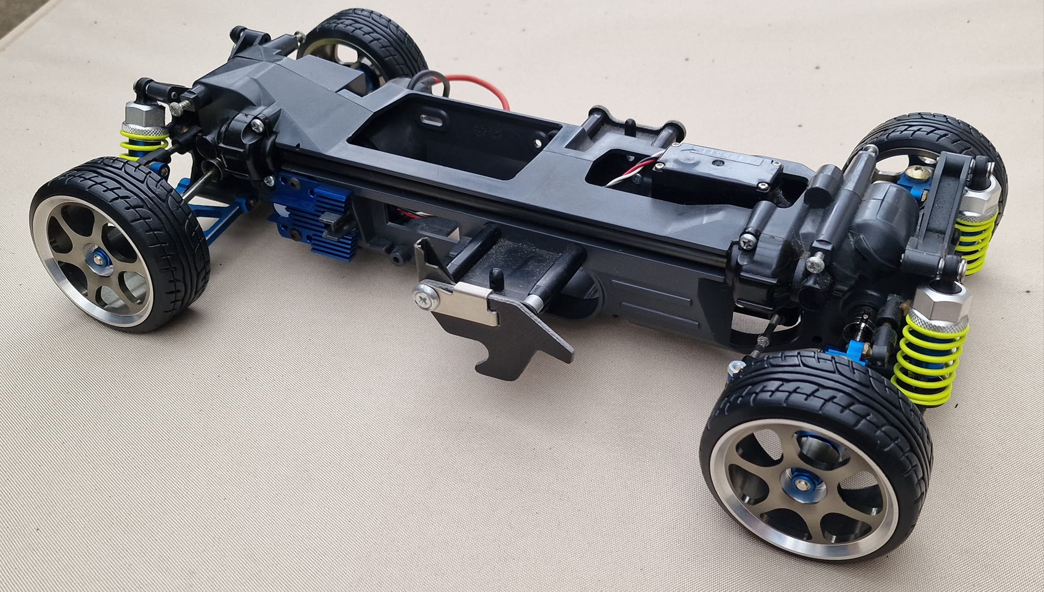 タミヤ TL01シャーシ Converting Tamiya TL01 to a drift car with alloy parts