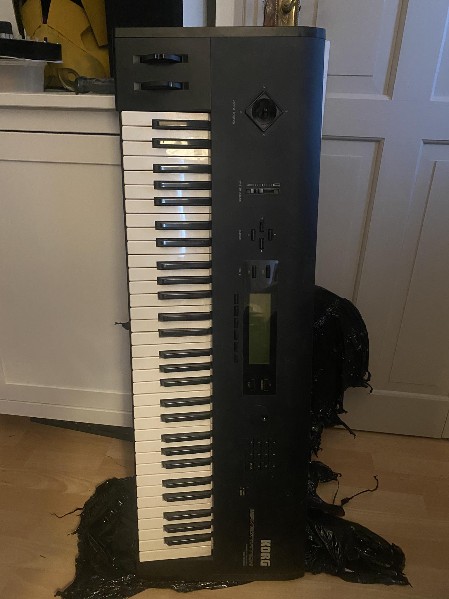 Vintage Korg Wavestation synthesizer rediscovered