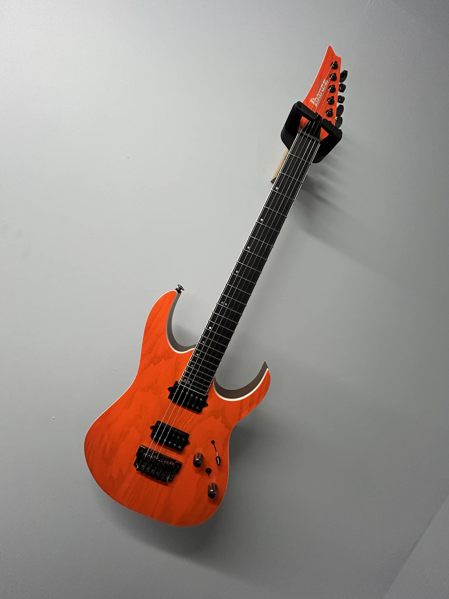 Is the RG2228 Prestige worth it for a first 8 string guitar?