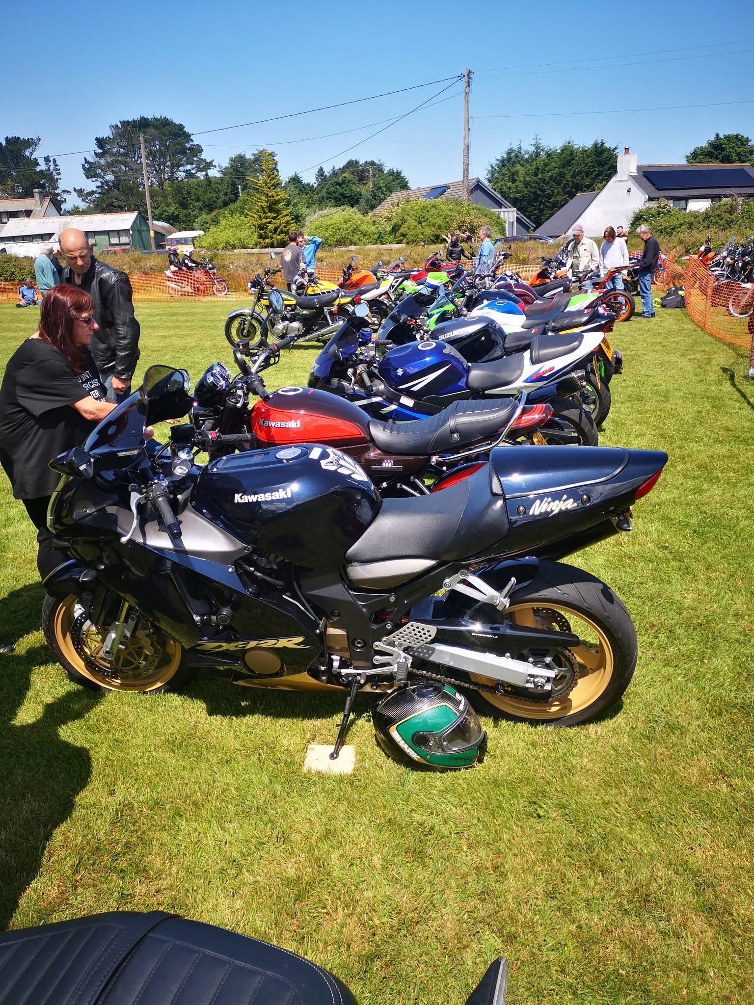 Old school - Zx12r the king of bikes.