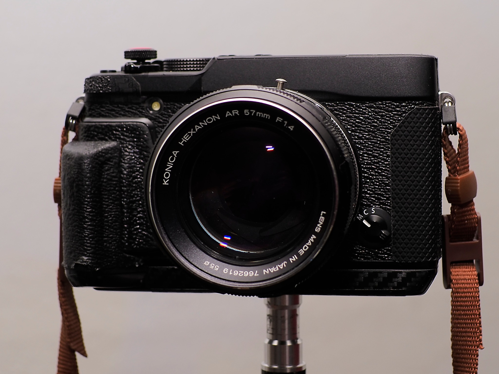 Konica Hexanon 57mm 1.4 lens review on Fuji X-E2