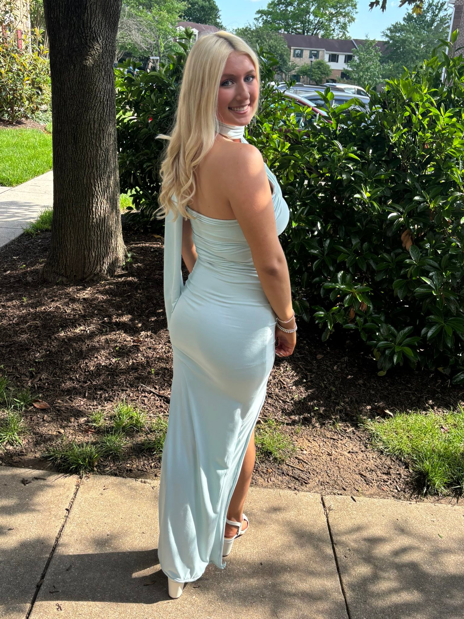 formal dresses towson Teen makes own prom dress for High School Baby Girls