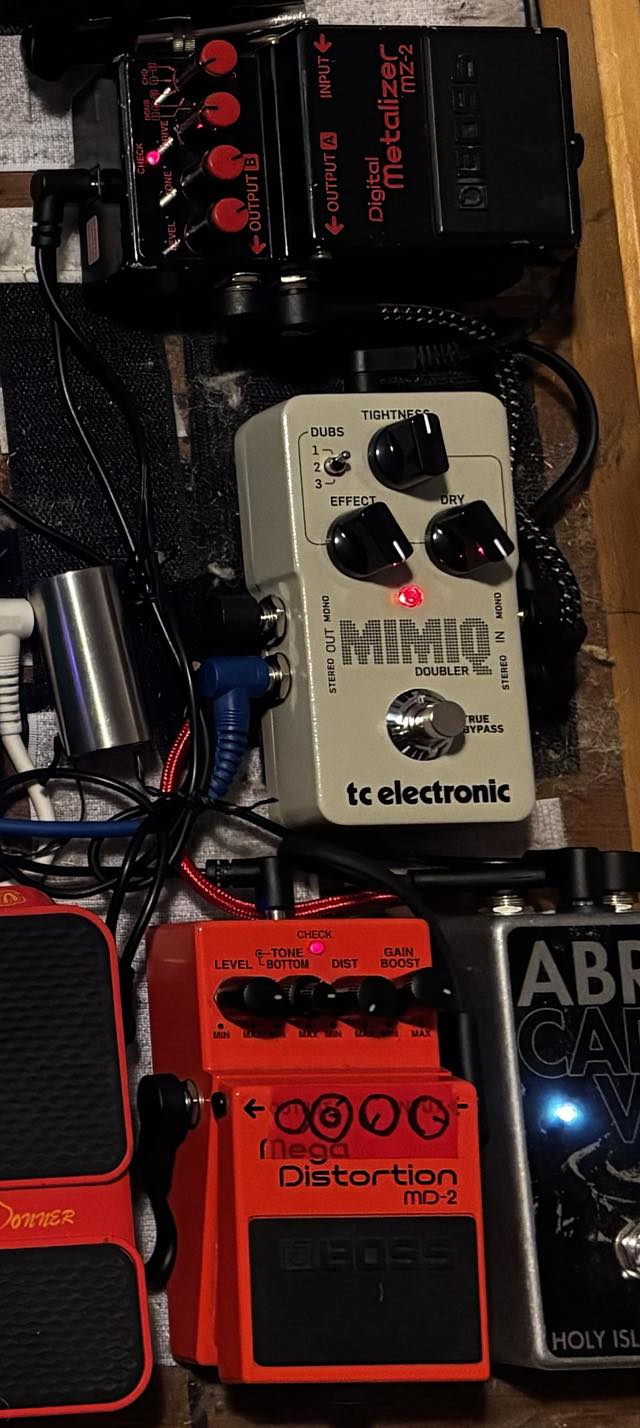 Joyo Para-Verb and Boss Waza Craft Metal Zone pedals review