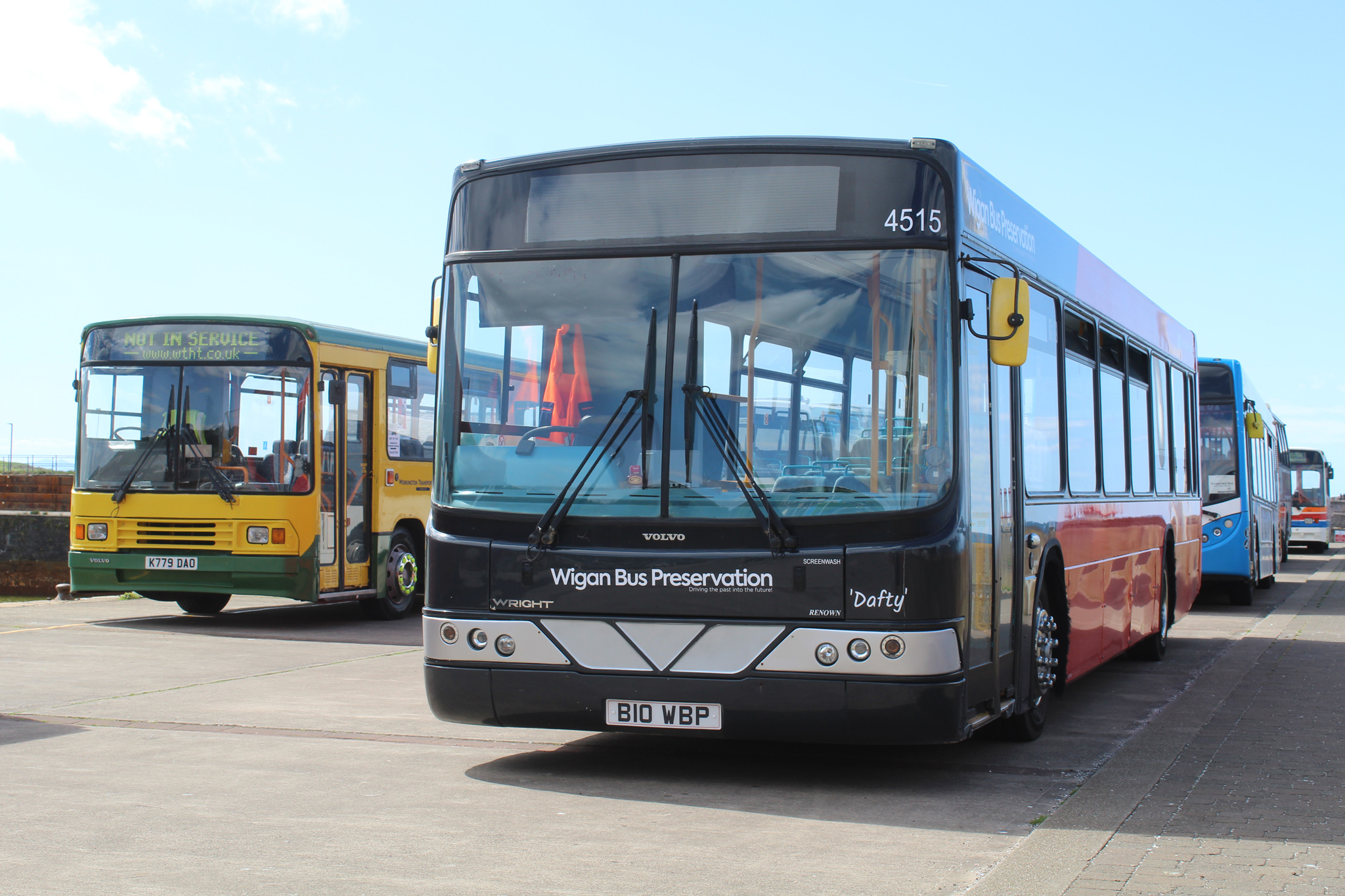 牛年巴 Year of the Ox in 2021 NWFB Volvo B8L 5230 (WN2615) @ 109