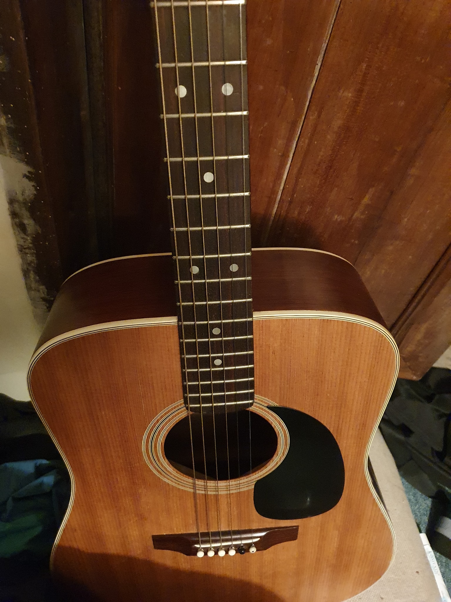 What is the history of Maruha FB150M acoustic guitars?