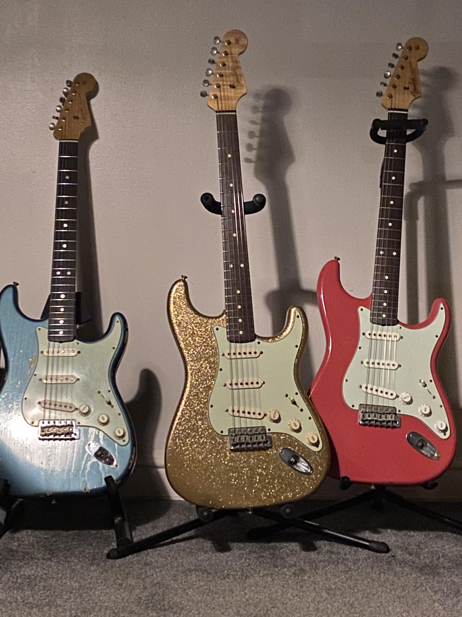 Just uploaded a new Youtoob video with this stunning 2005 Fender 