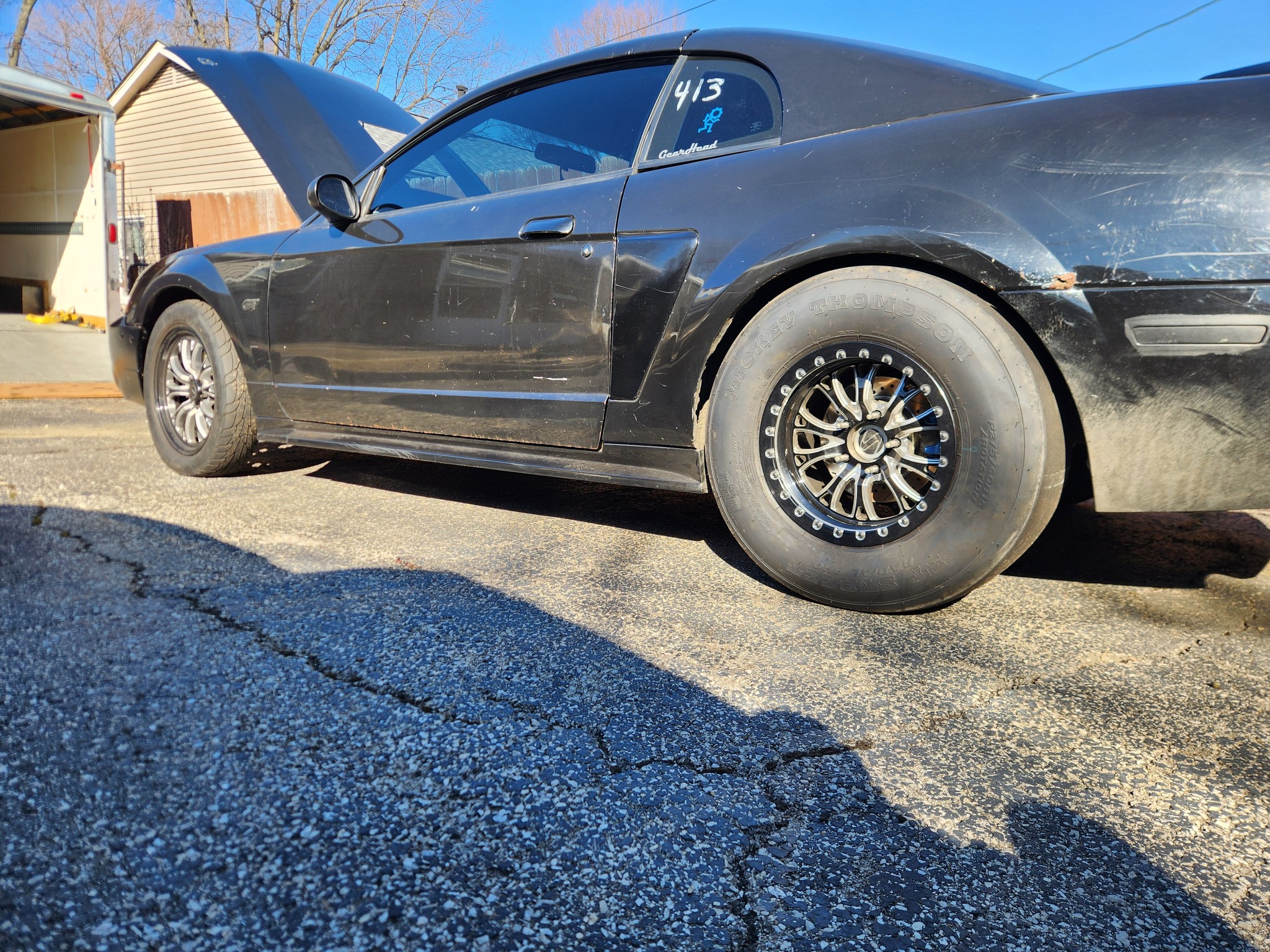 Beadlocks on a car that make 350whp is crazy