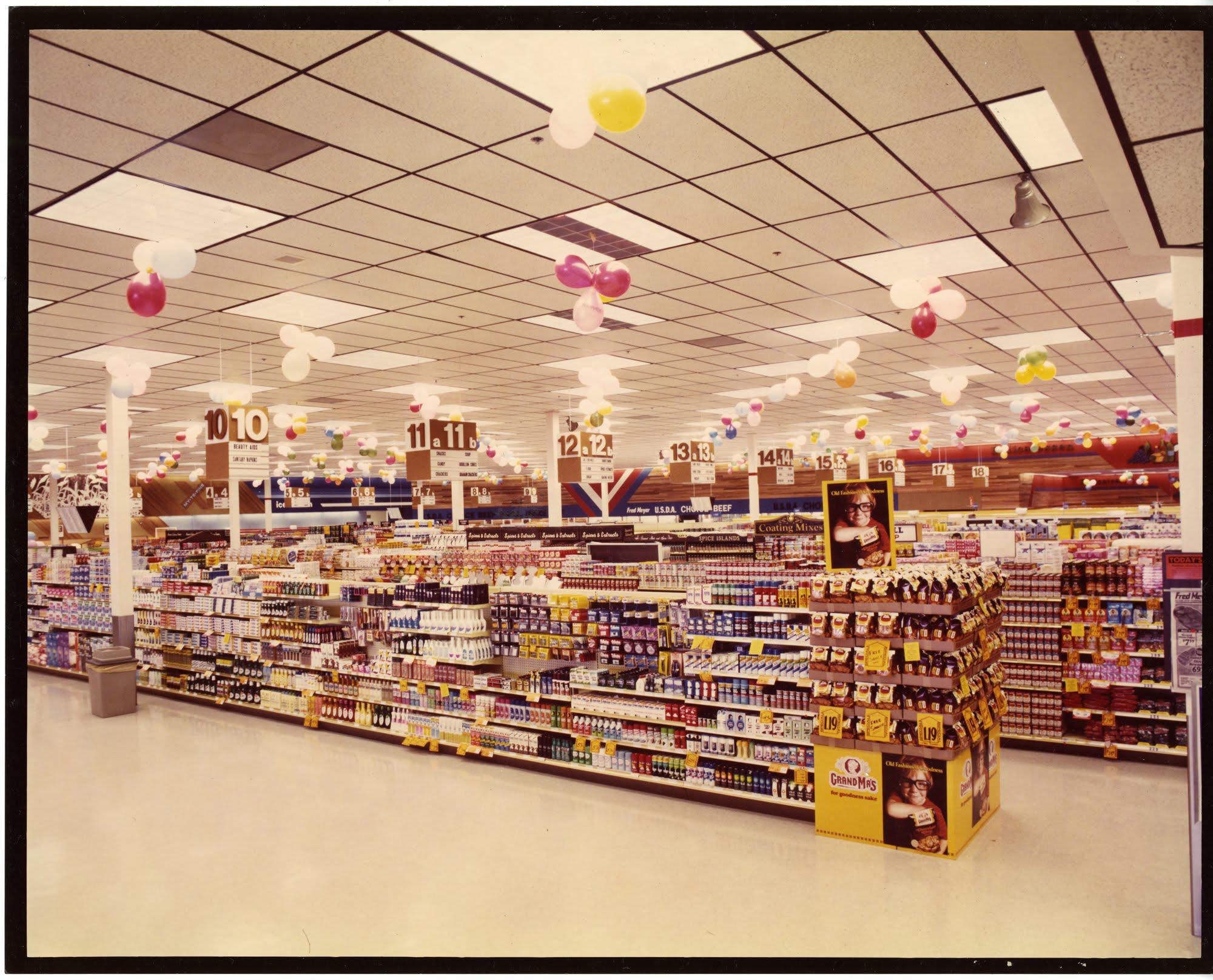 History of the First Fred Meyer Store in Portland, Oregon