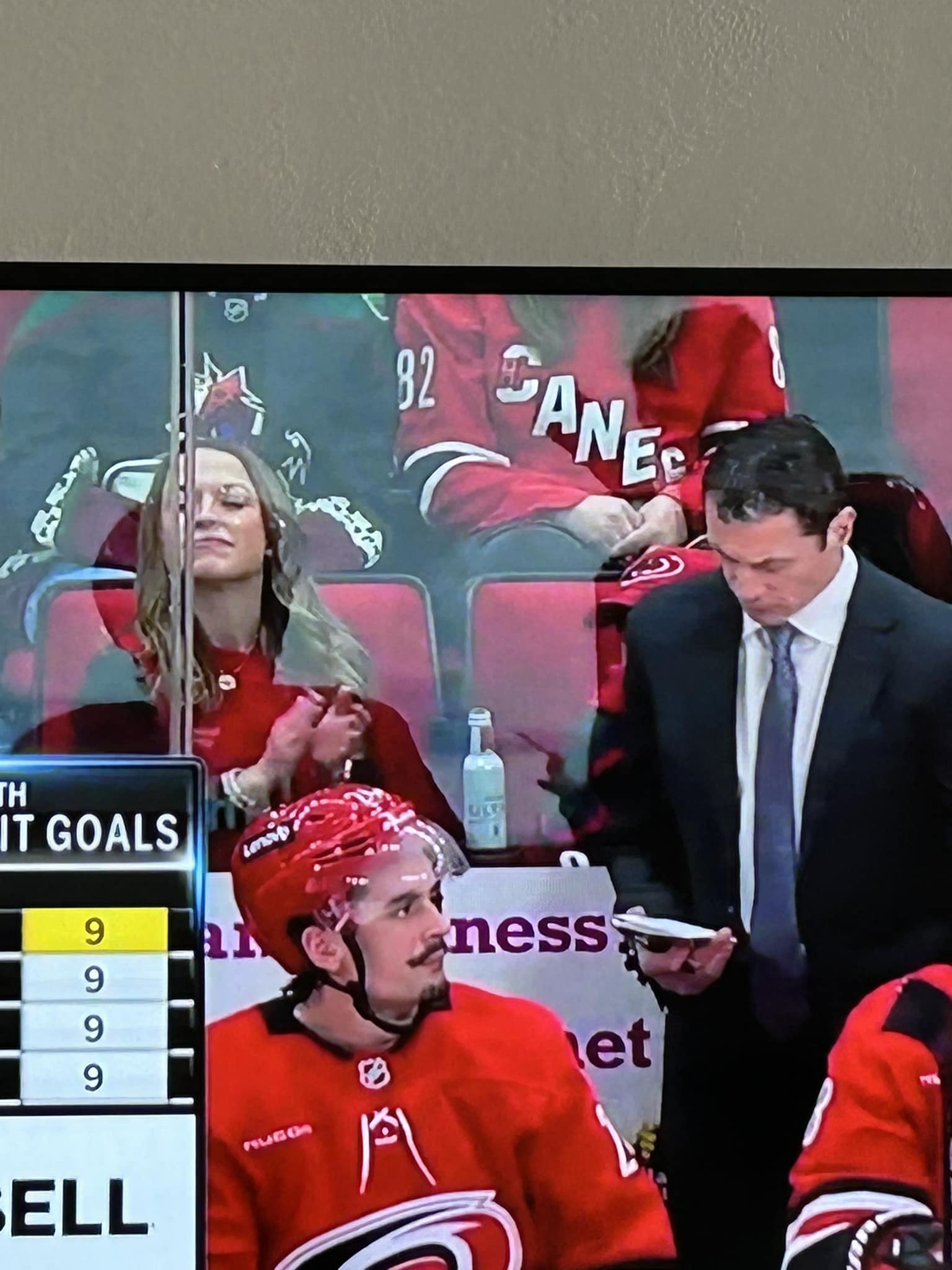 THE COYOTES ALUMNI NHL FAN PAGE RFD | Facebook