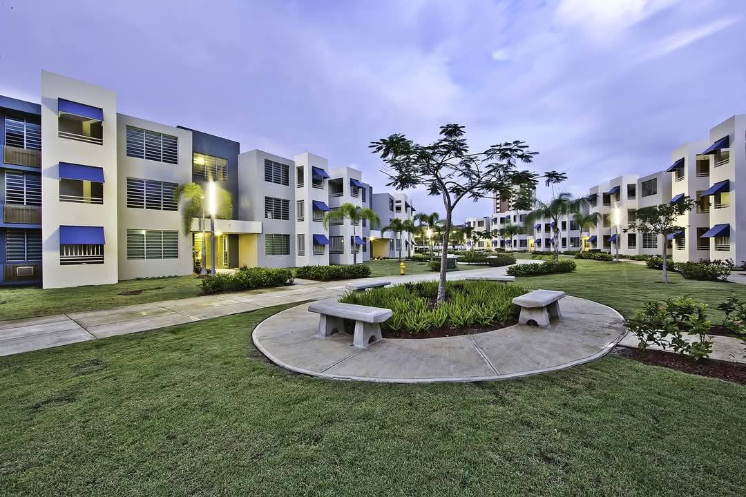 VENTA - COND. PARQUE 228 - Property For Sale - Bayamon, Puerto Rico ...