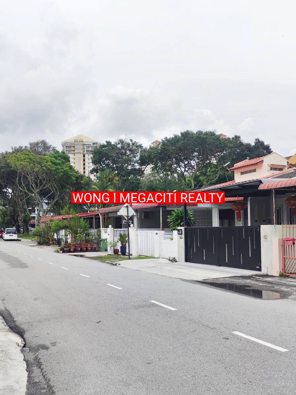 Taman Lip Sin, Single Storey Terrace - Located at Lorong Nipah, Sungai Dua - Land Area 1400 sq ft - Build Up 1000 sq ft