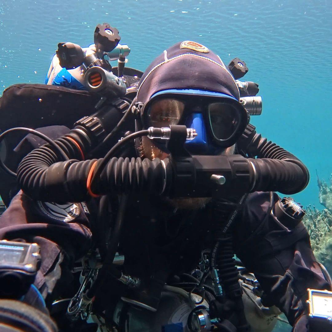 Enjoying the perfect serenity and beauty of the largest underwater cave ...