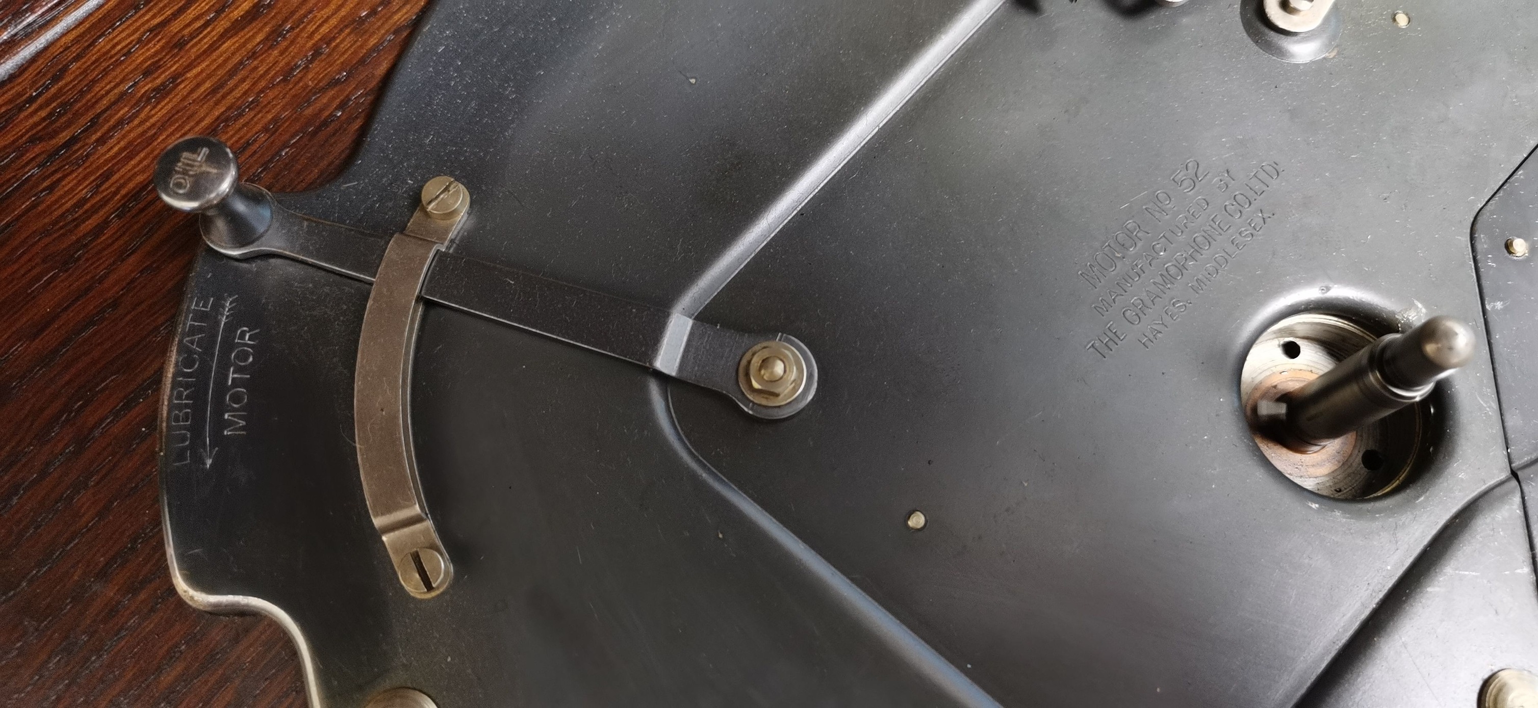 What's the difference between No.32, No.34, and No.52 motors?