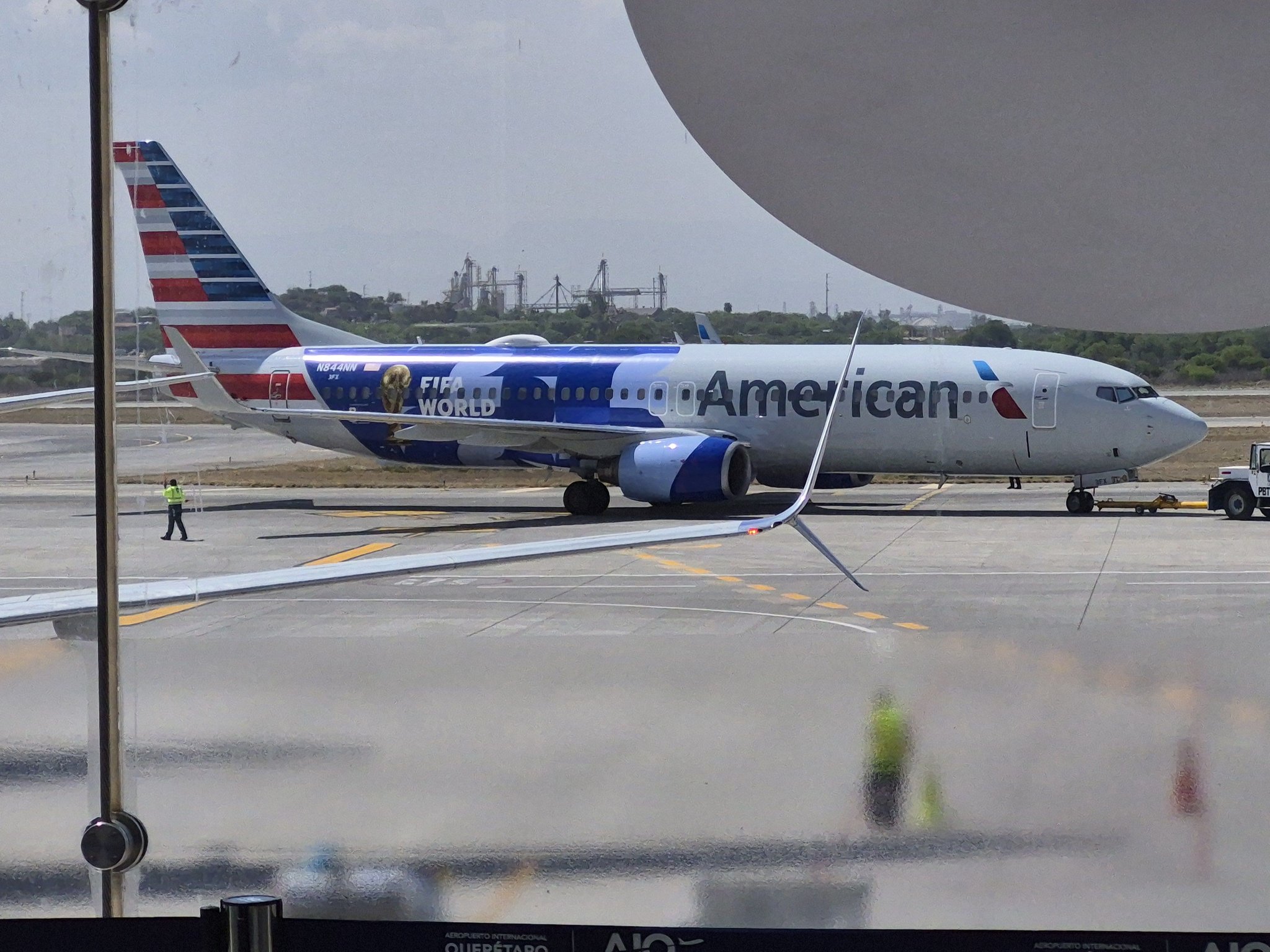 American Airlines 737 with FIFA World Cup livery at Queretaro airport