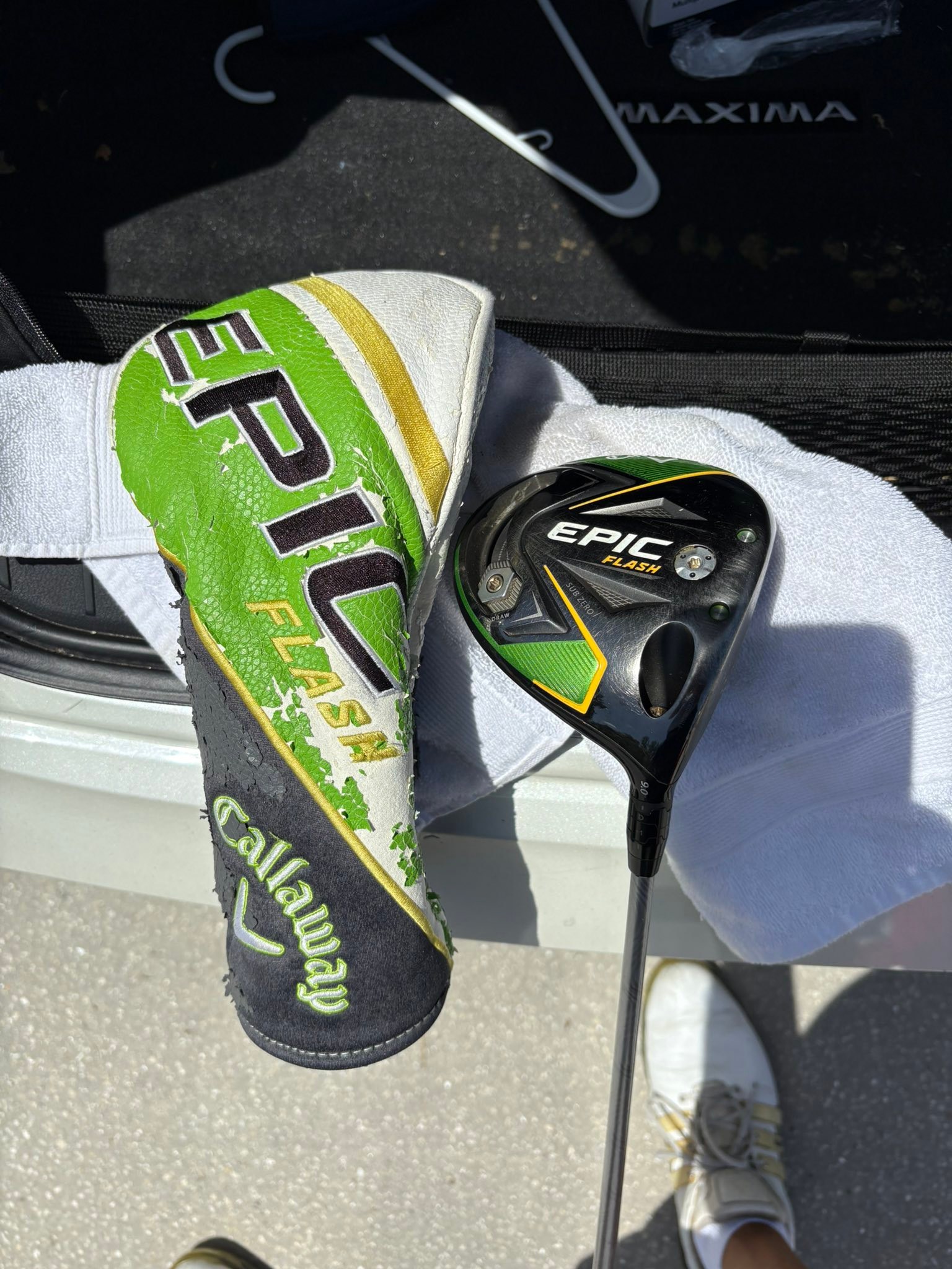 Epon Tour wedge 54* 58*, Nippon Modus 105 stiff,titleist grip