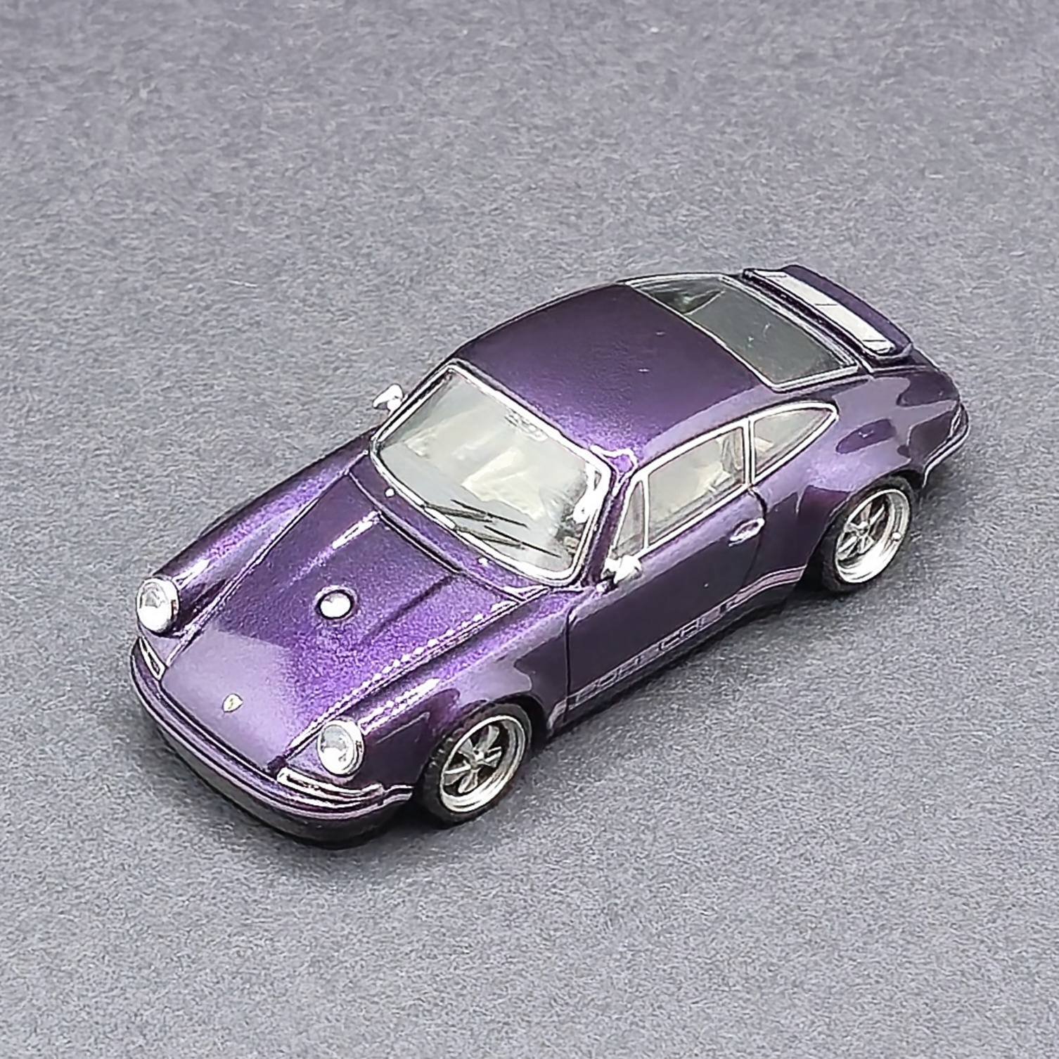 Zinct 1:64 Singer 911. Love the details on this.