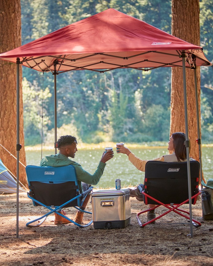 Cool down in style with the Coleman Quick-Up Shade DR 🏕️ Rain or
