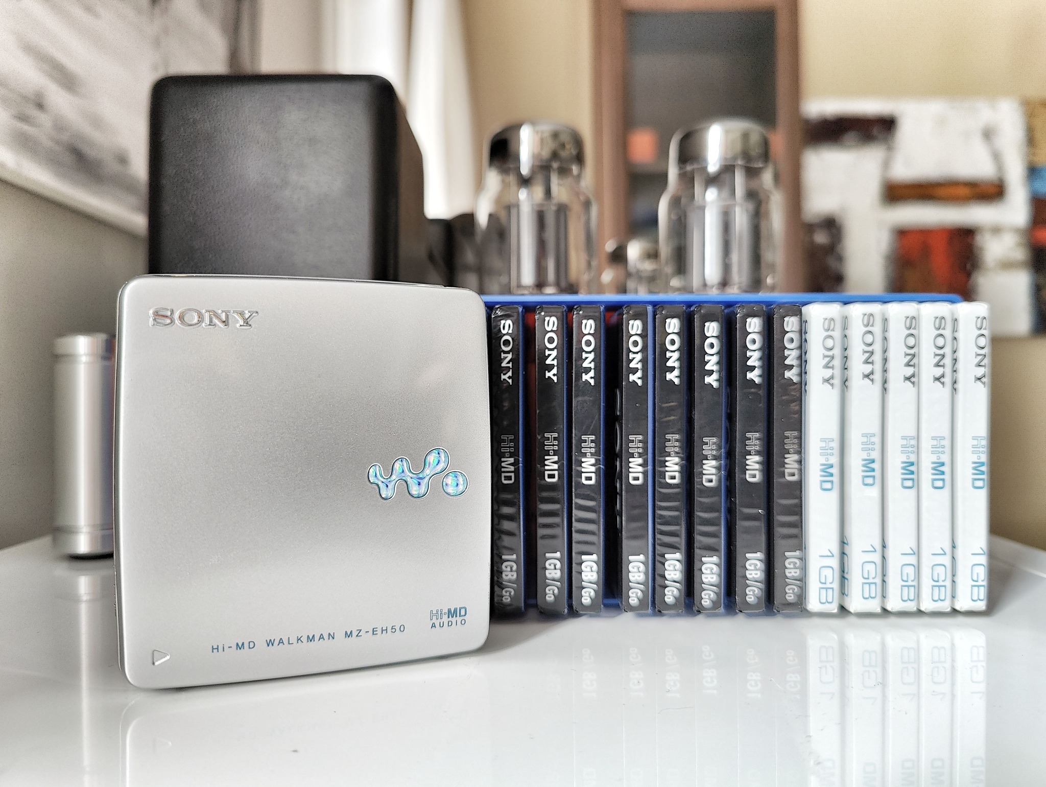 Sony MZ-EH50 Hi-MD player with NOS 1Gb media