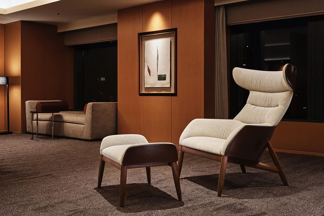 CHANINTR - Sitting in ritzwell official s Beatrix high-back easy chair feels like falling into a familiar warm embrace LivingWell Chanintr Craft 662 015 8888