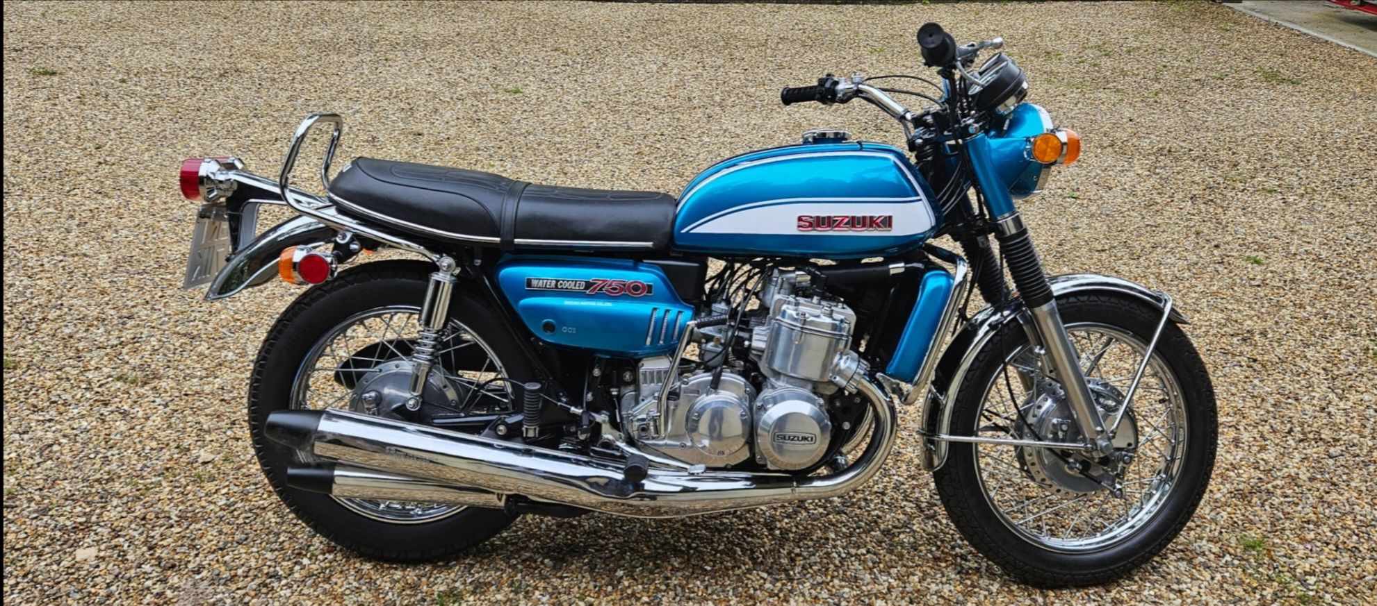 スズキGT750 delkevic チャンバー