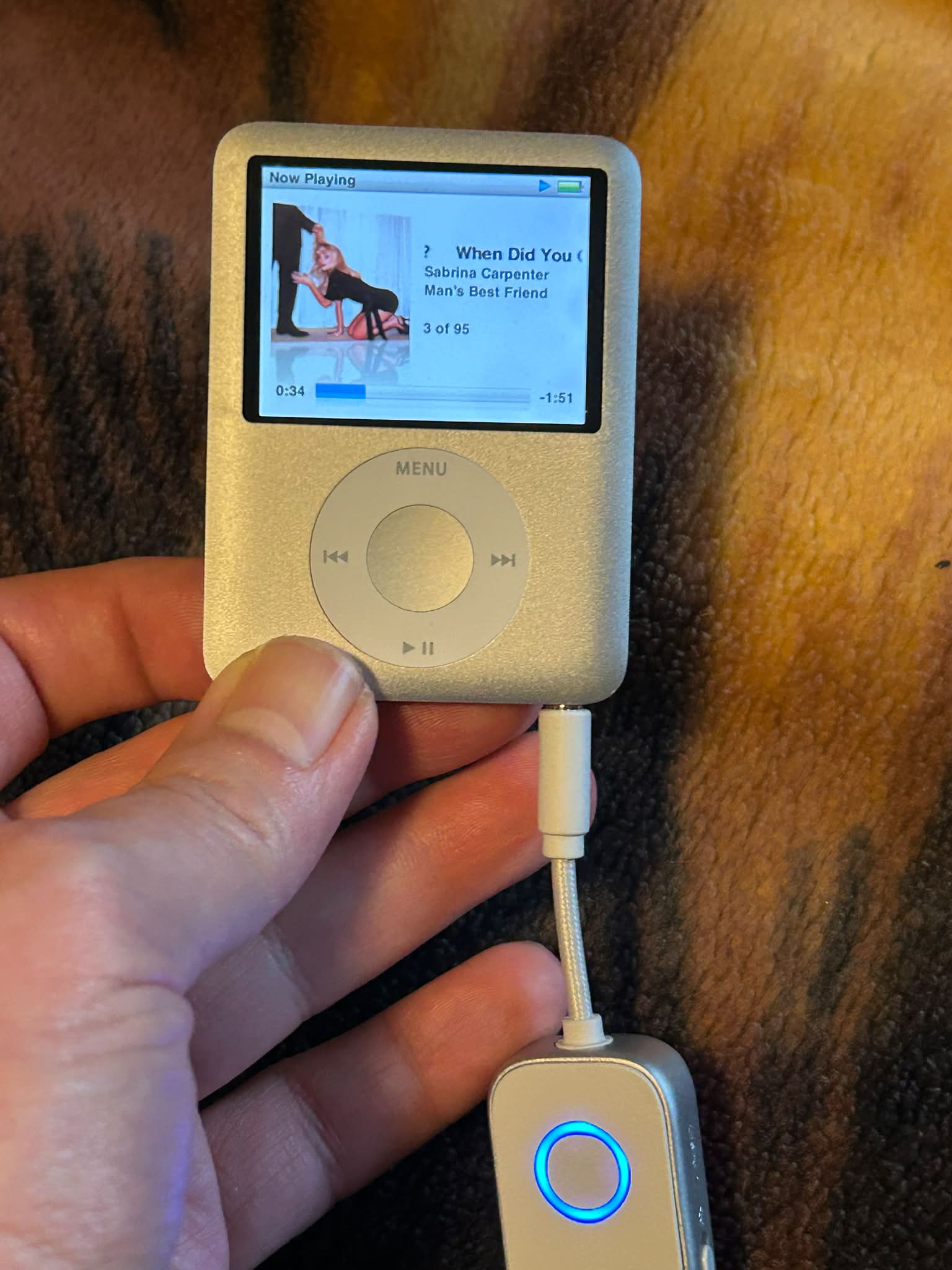 Will bluetooth transmitter fit in ipod classic thin back?