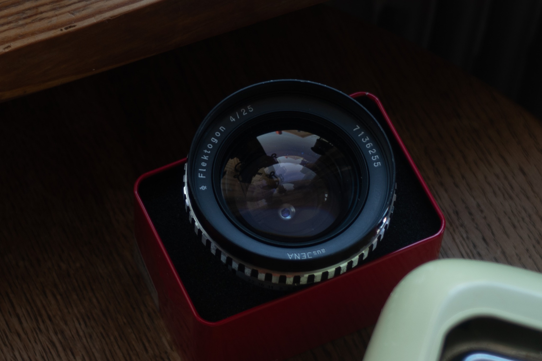 lens: Carl Zeiss Jena Flektogon 25mm F4 625 5 SENNNAN EEA sh
