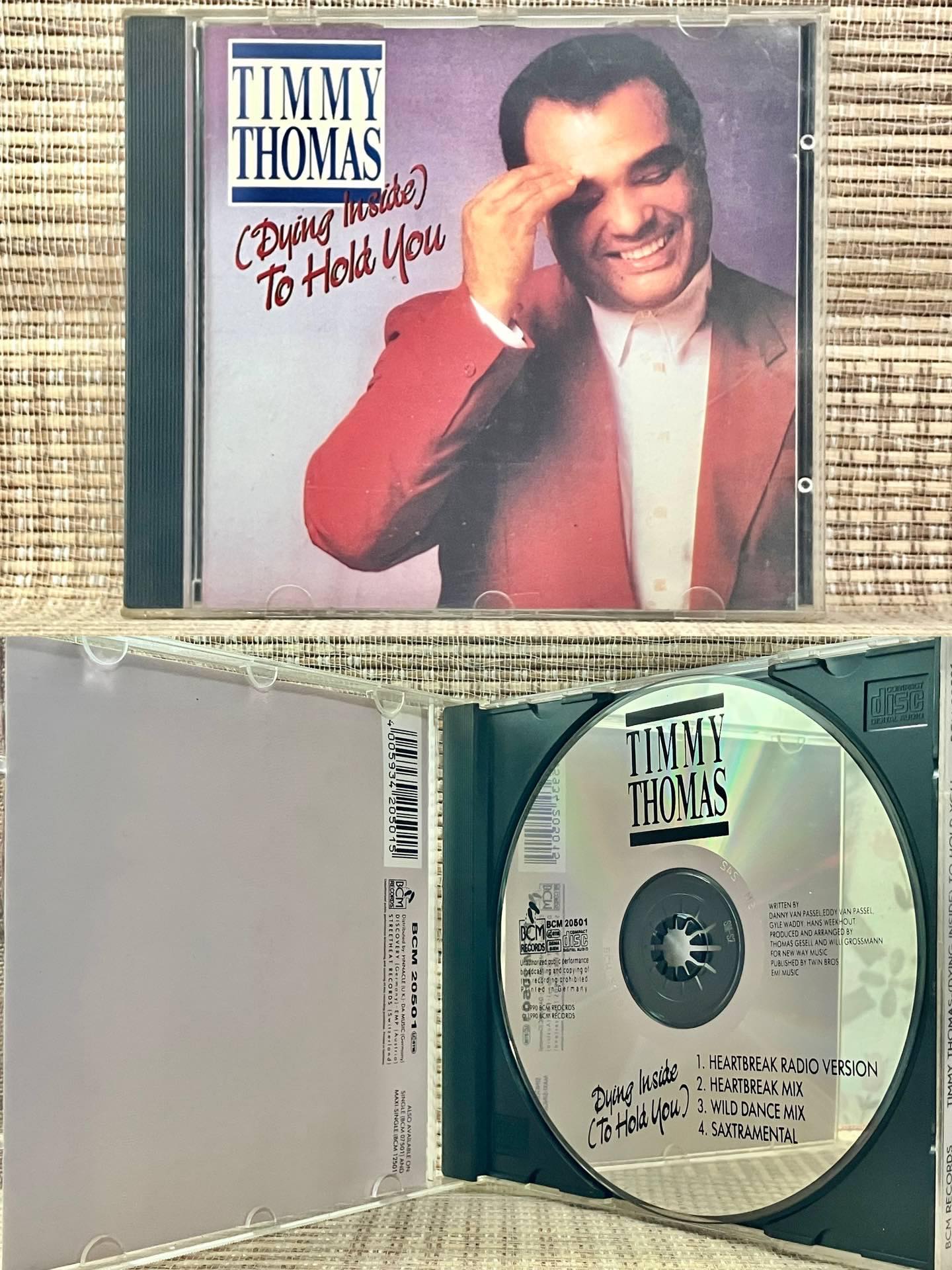 What are some popular 90s maxi single cds?