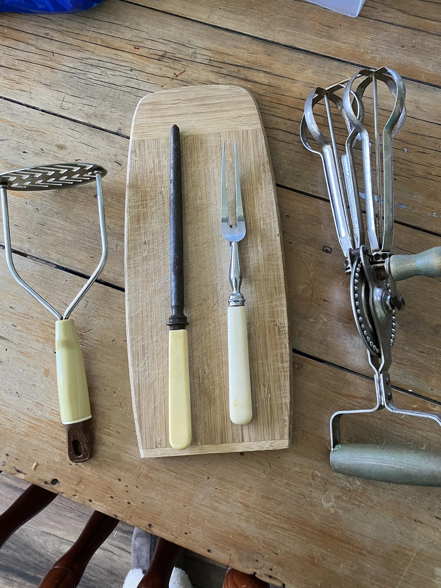 Using inherited kitchen items from the 1950s