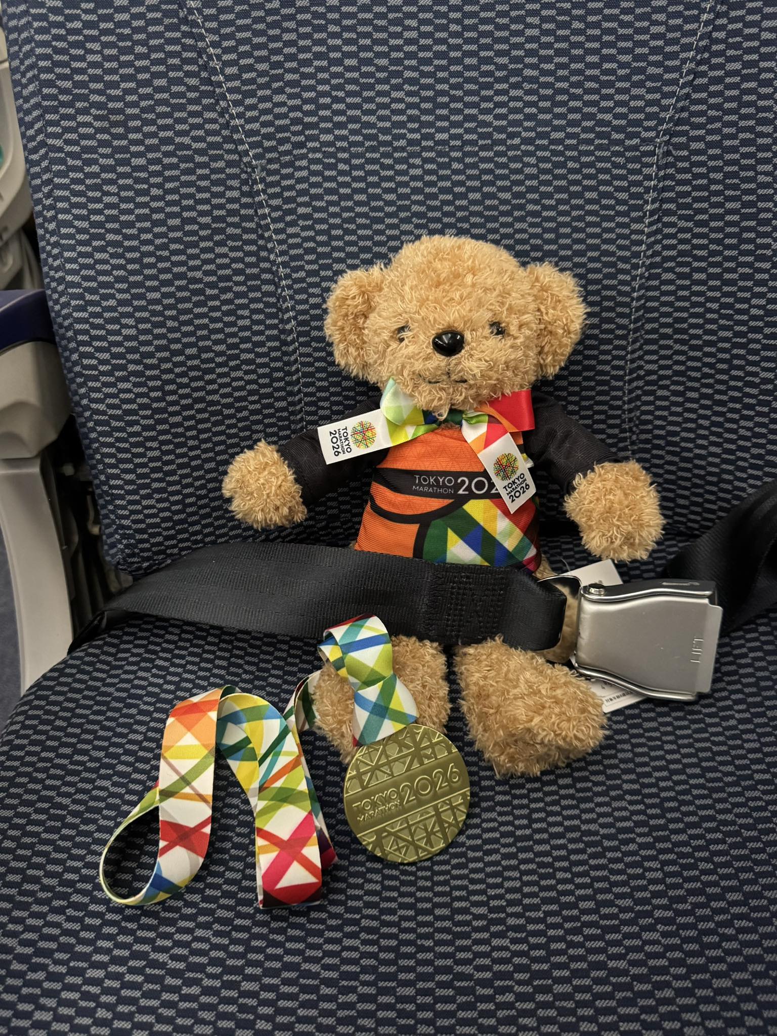 Time to bring my Tokyo Marathon teddy bear home 🧸✈️🏡✨