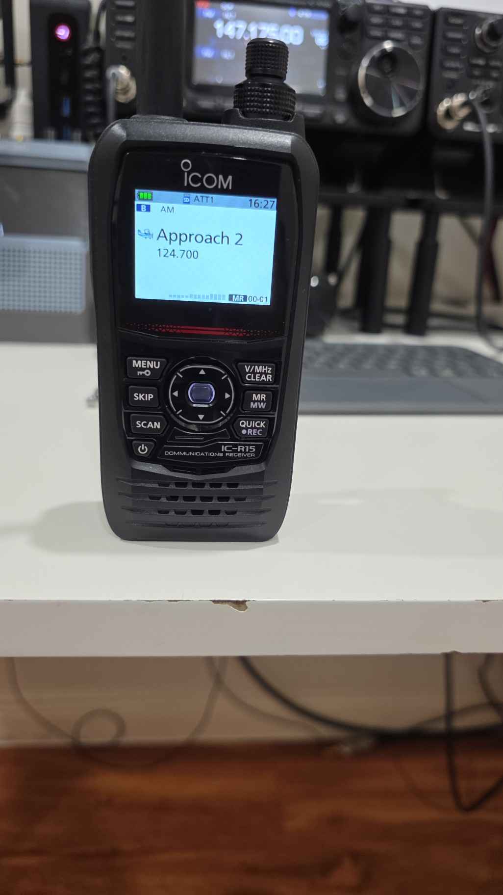 Icom IC-R5 communications receiver