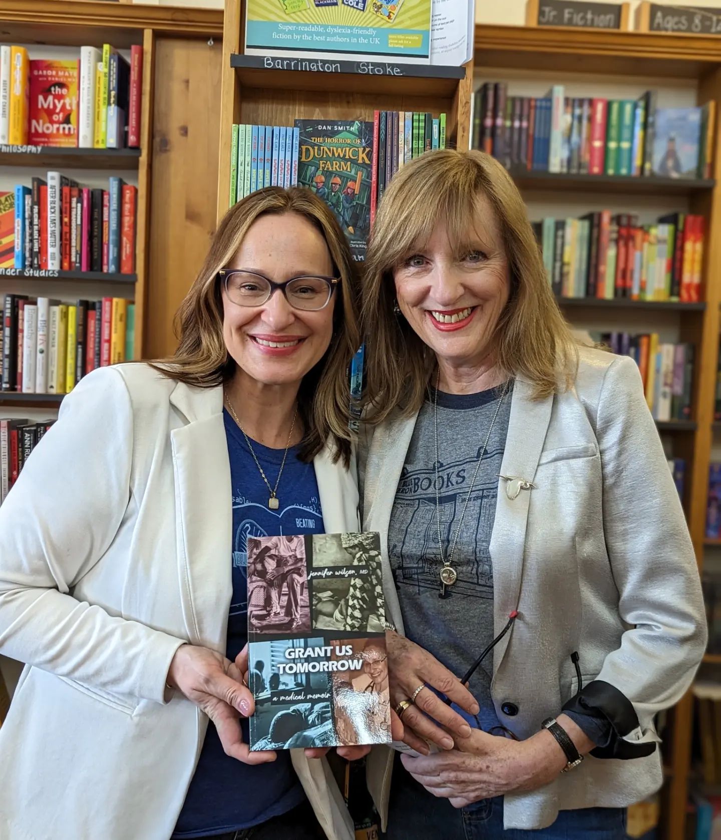 We were thrilled to have so many... - Blue Heron Books | Facebook