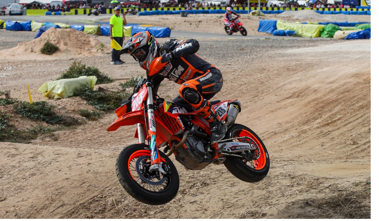 The #ZXMOTO 820RR, a championship-winning motorcycle model, made