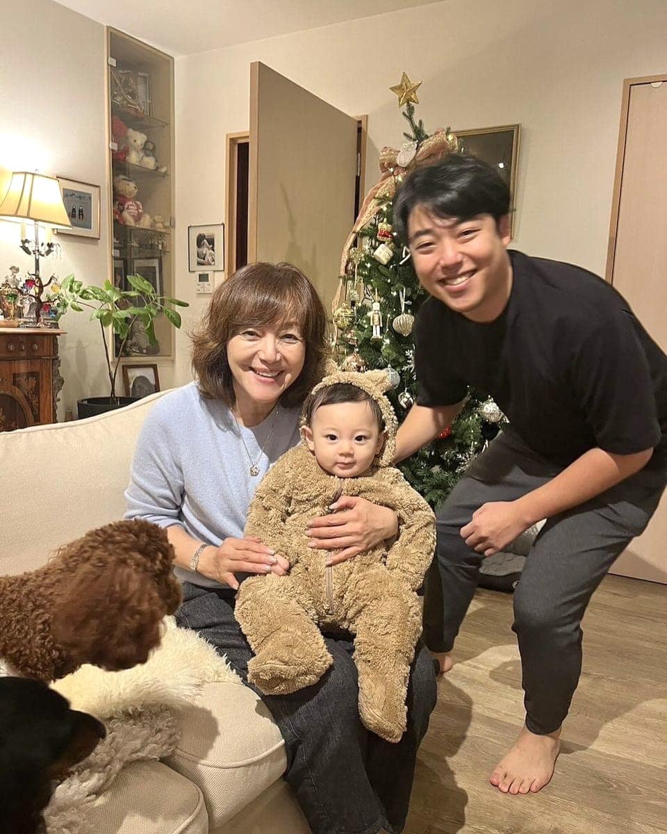 岩崎 宏美 息子