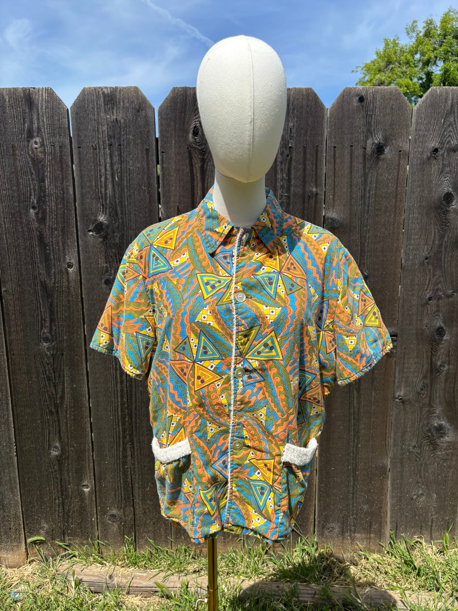 I received my vintage 40s/50s Bing Crosby Aloha shirt today