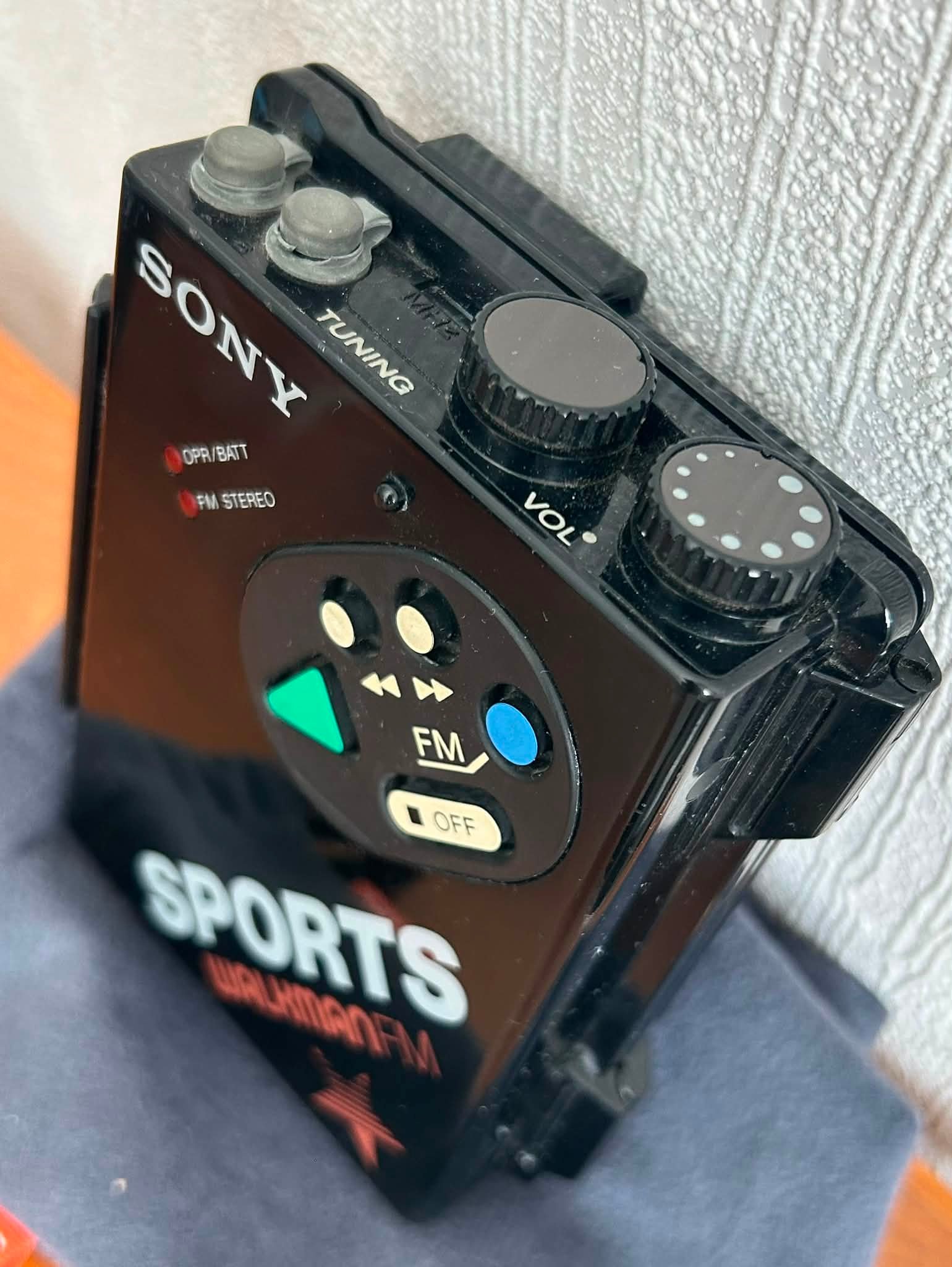 Sony Sports WM-F5 Walkman with built-in radio for sale