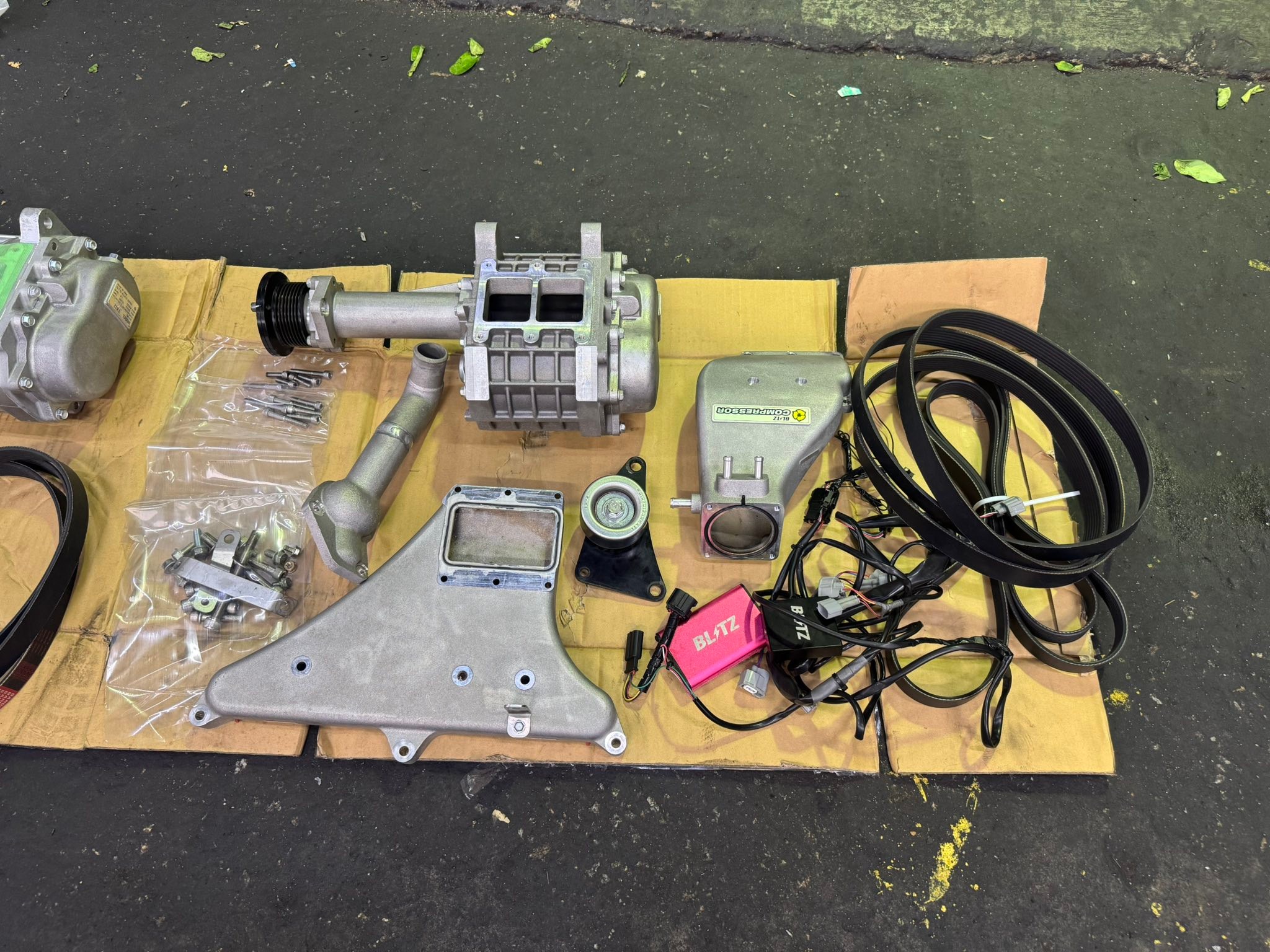 Used kit for trj150 2tr-fe engine for sale