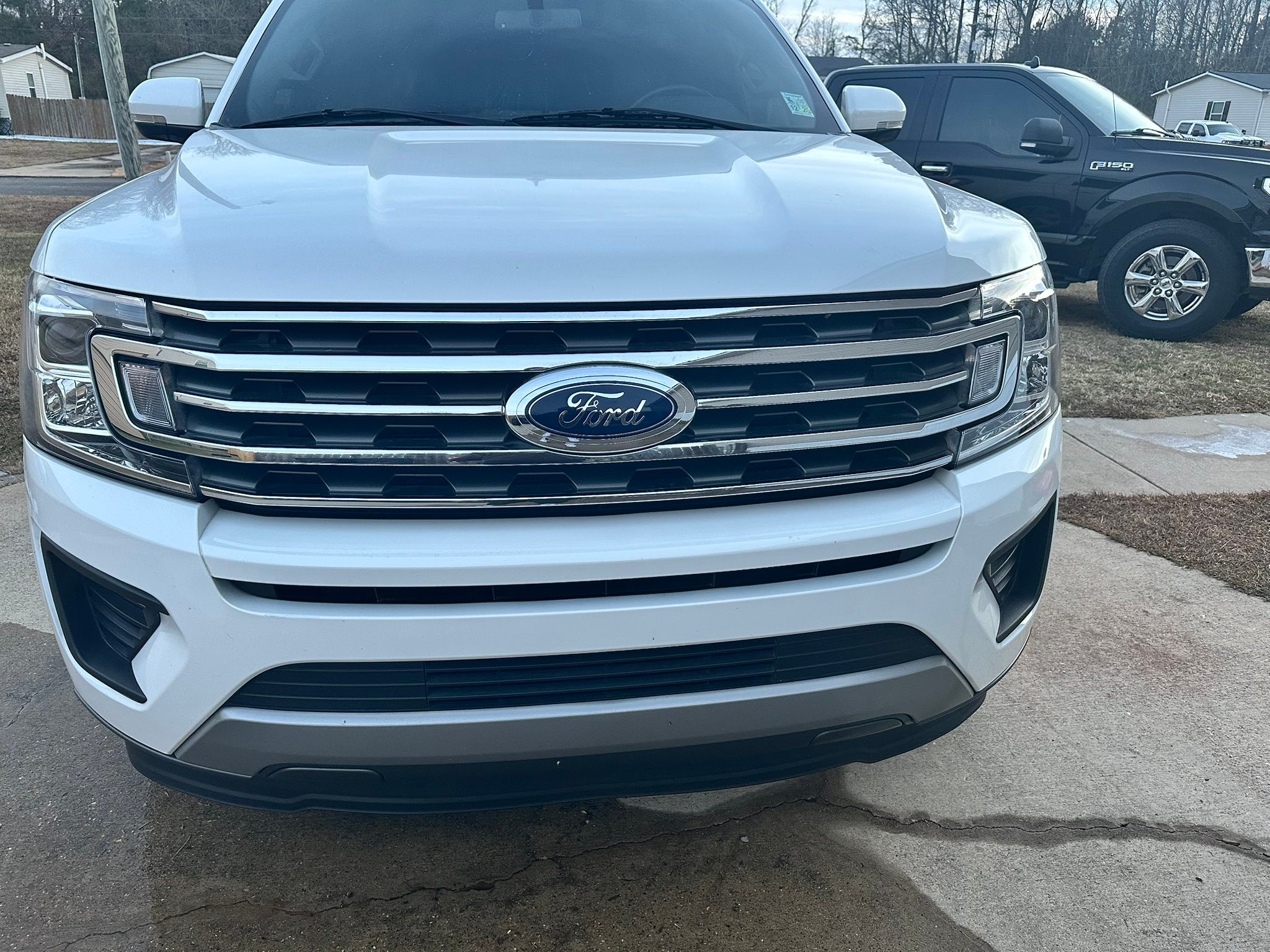 Grille Trim Grill JL1Z8200BA for Ford Expedition 2018-2021