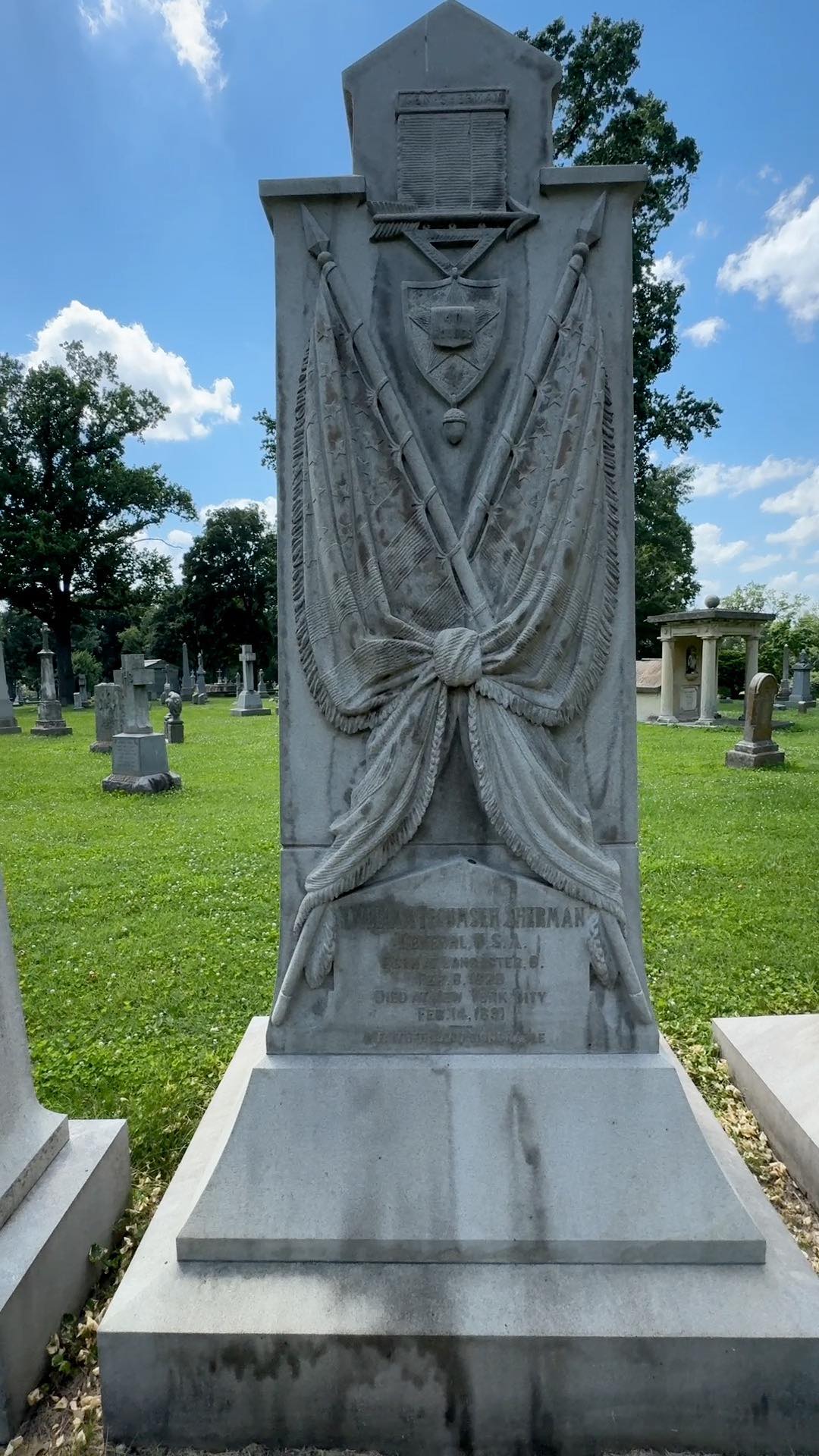 Jeff - General William Tecumseh Sherman is buried in Calvary Cemetery ...