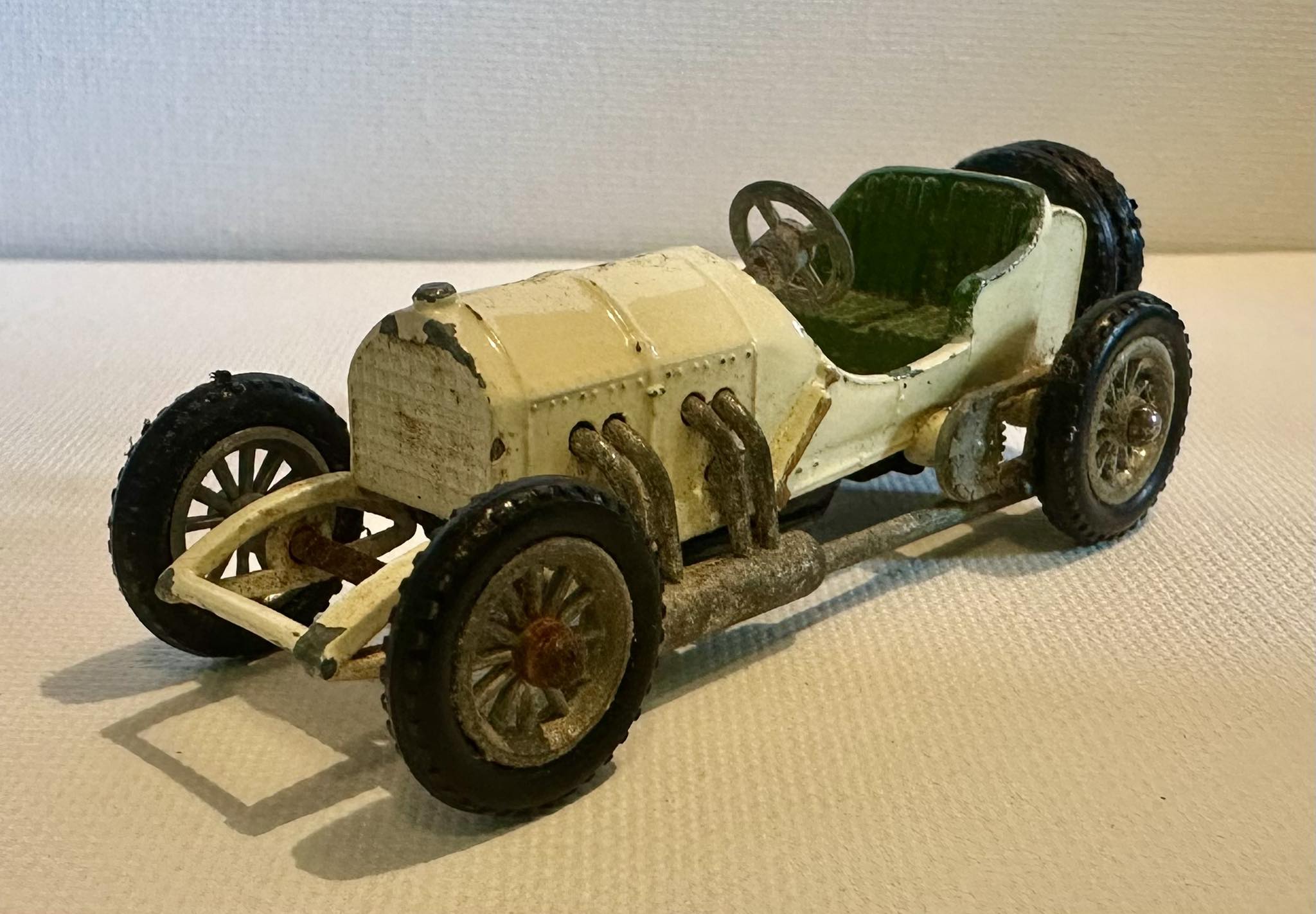 Matchbox Models of Yesteryear No. 10 - 1908 Gran Prix Mercedes