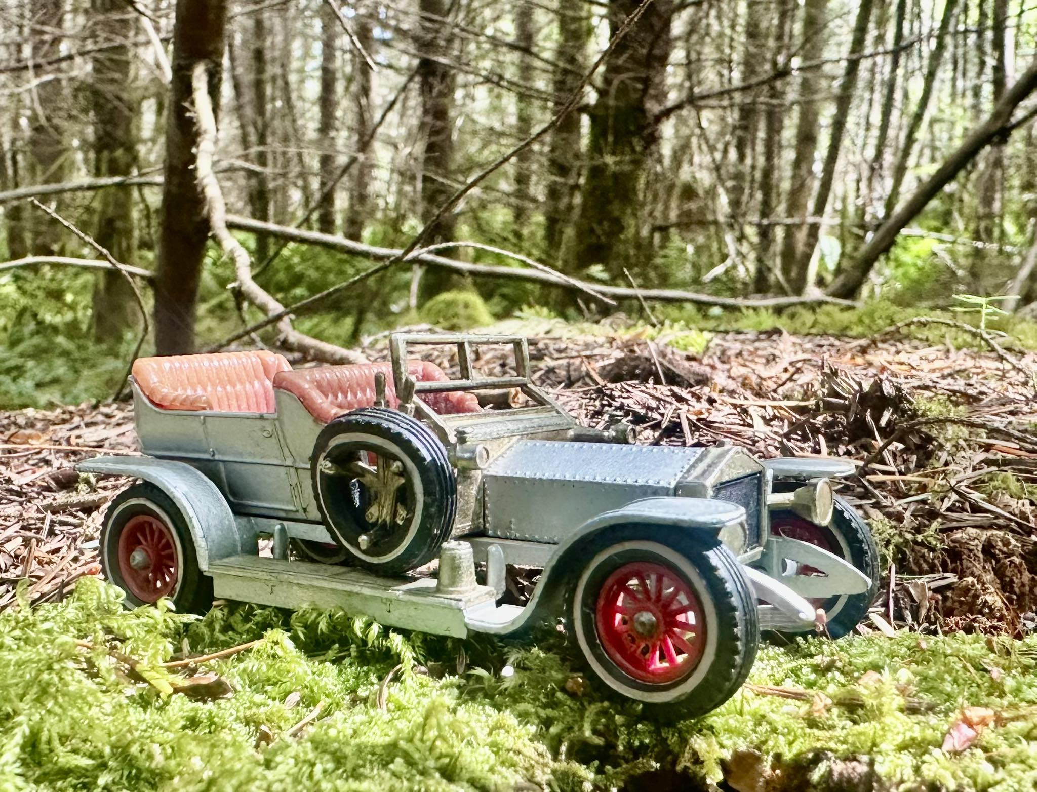 Vintage 1907 Rolls-Royce Silver Ghost die-cast model by Matchbox
