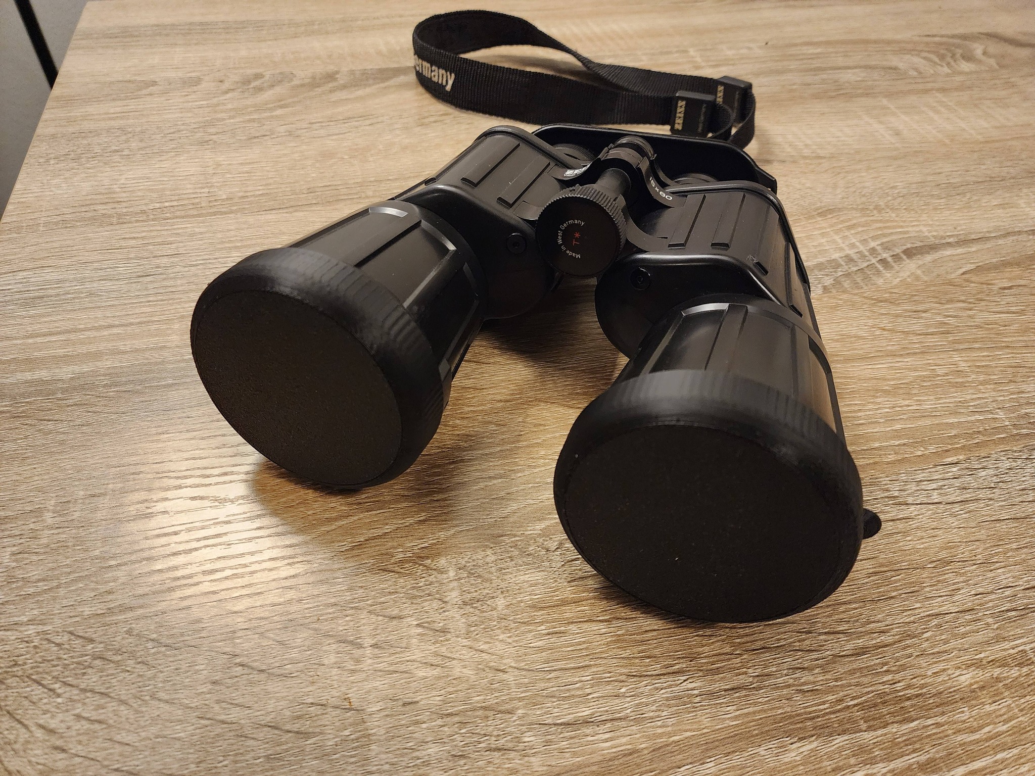 Custom objective covers for Zeiss 15x60 binoculars