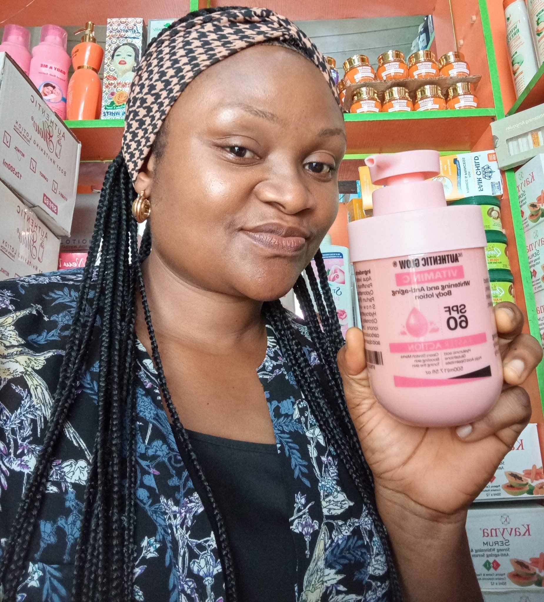 Achieve radiant skin with EG Skin Essentials Glow Milky Whitening Lotion – SPF 50 PA+++ for ultimate protection and glow! 🌟 #EmbraceTheGlow #EGSkin #EGSkinEssentials #AngBabagoSaMakulayNaMundoNgSkincare #glowmilkywhiteninglotion #whiteningbodylotion