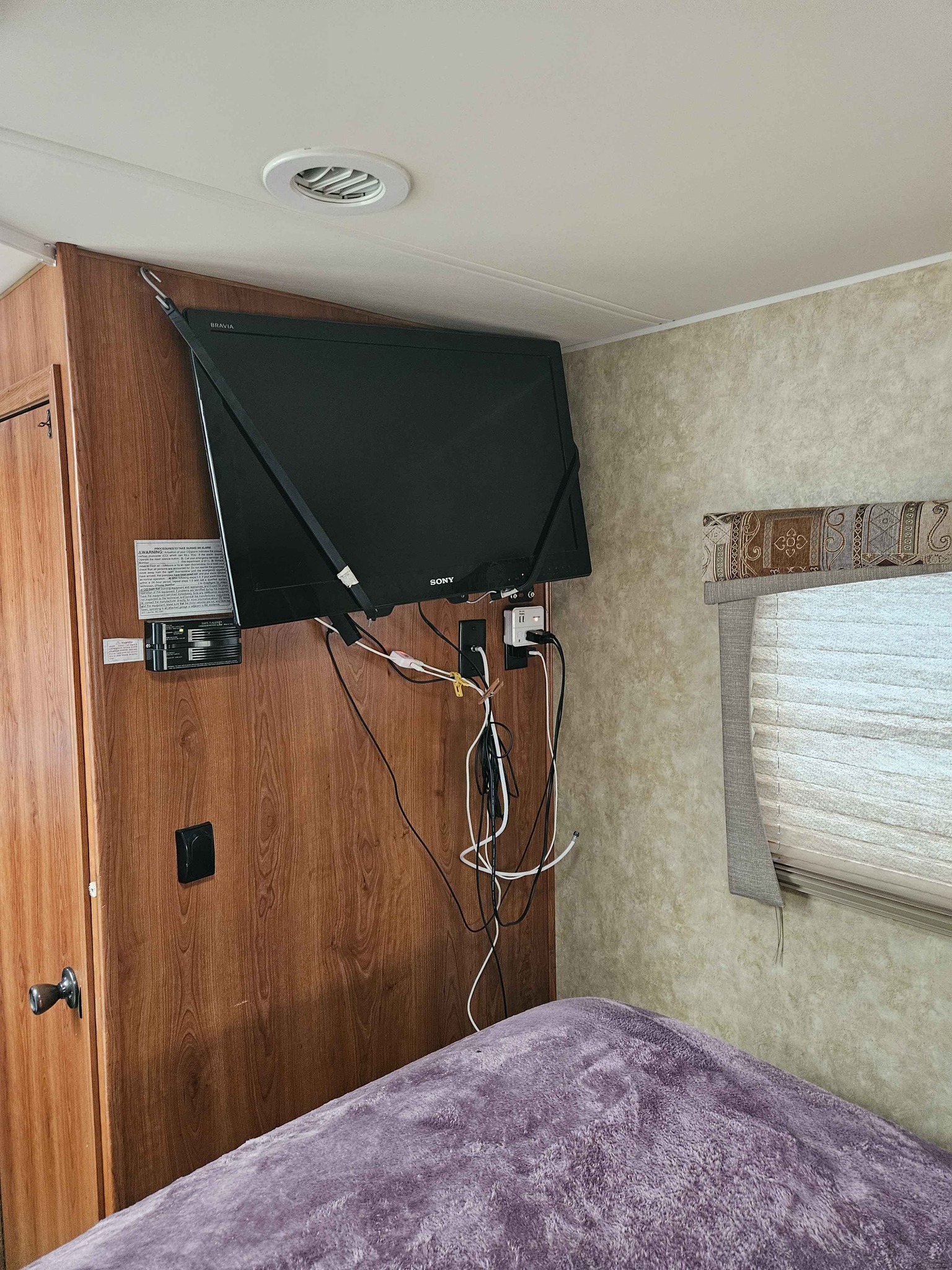 2008 Coachmen freedom express - RVs & Campers - Palm Bay, Florida ...