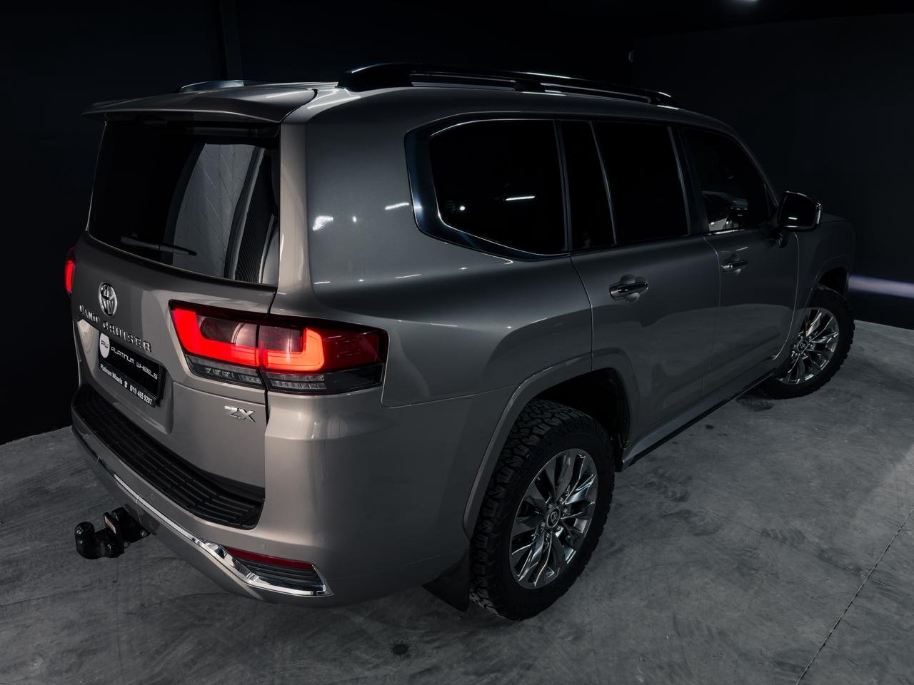 Toyota kluger Comes with 3 Months warranty 2 months Rego Cruise