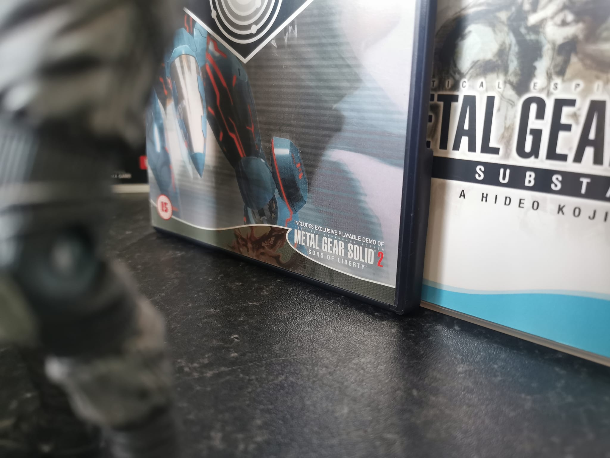 metal gear solid v sales V: The Definitive Experience (Xbox One) : Video Games no gravur an old friend who Dekor:Perch Werden Walnüsse nach langer