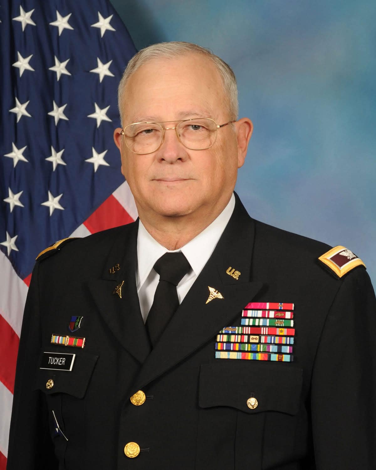 Mike - It is with a heavy heart to announce the passing of COL Leo Dean ...