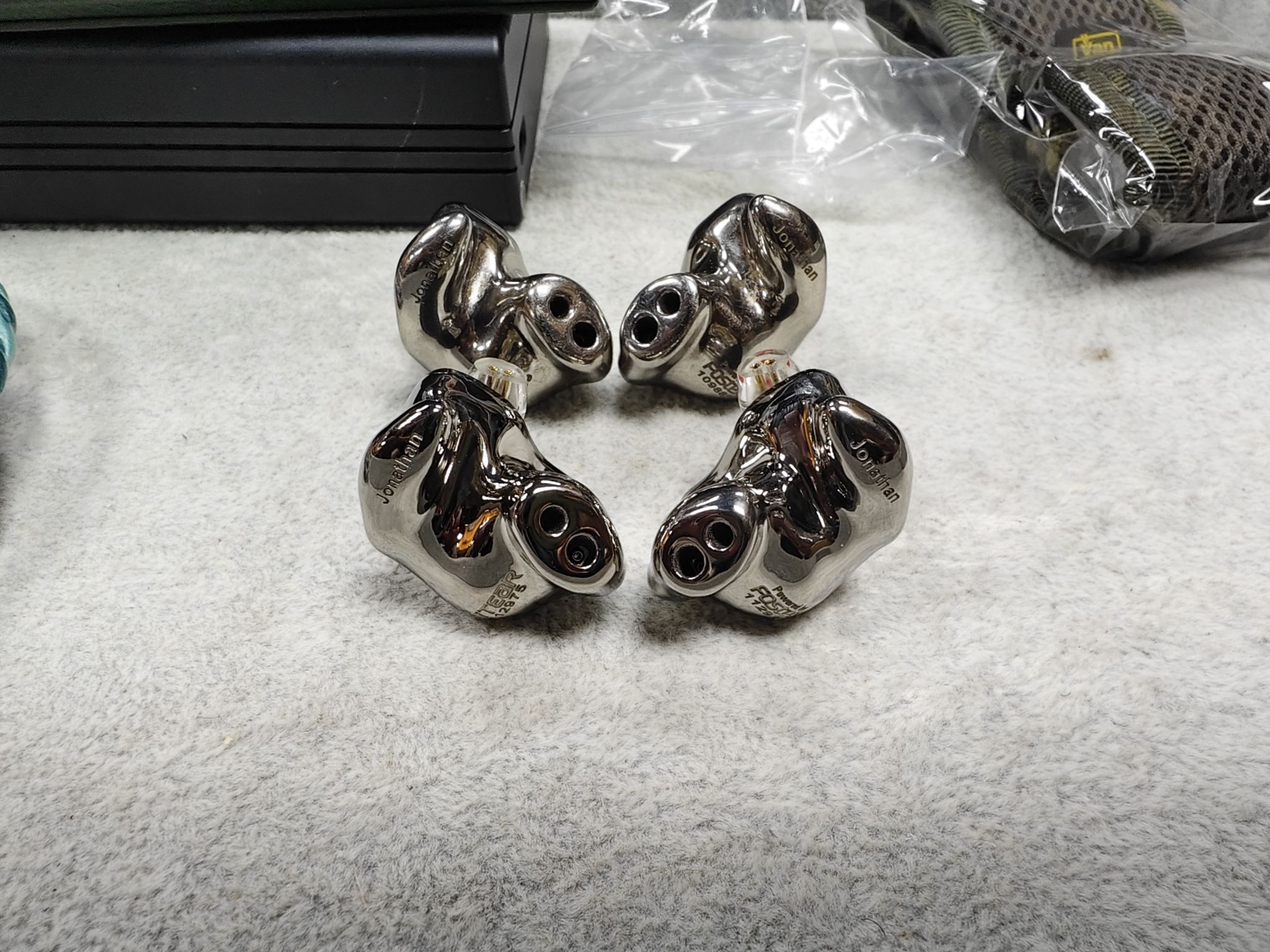 Fitear DC TI earbuds with mirror-like titanium finish review