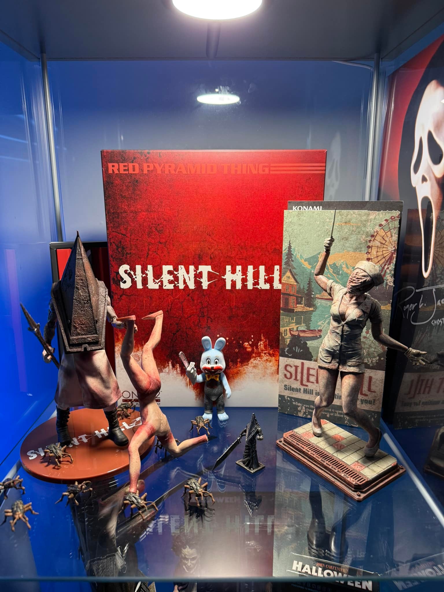 Silent Hill collectibles featuring Mezco Static 6
