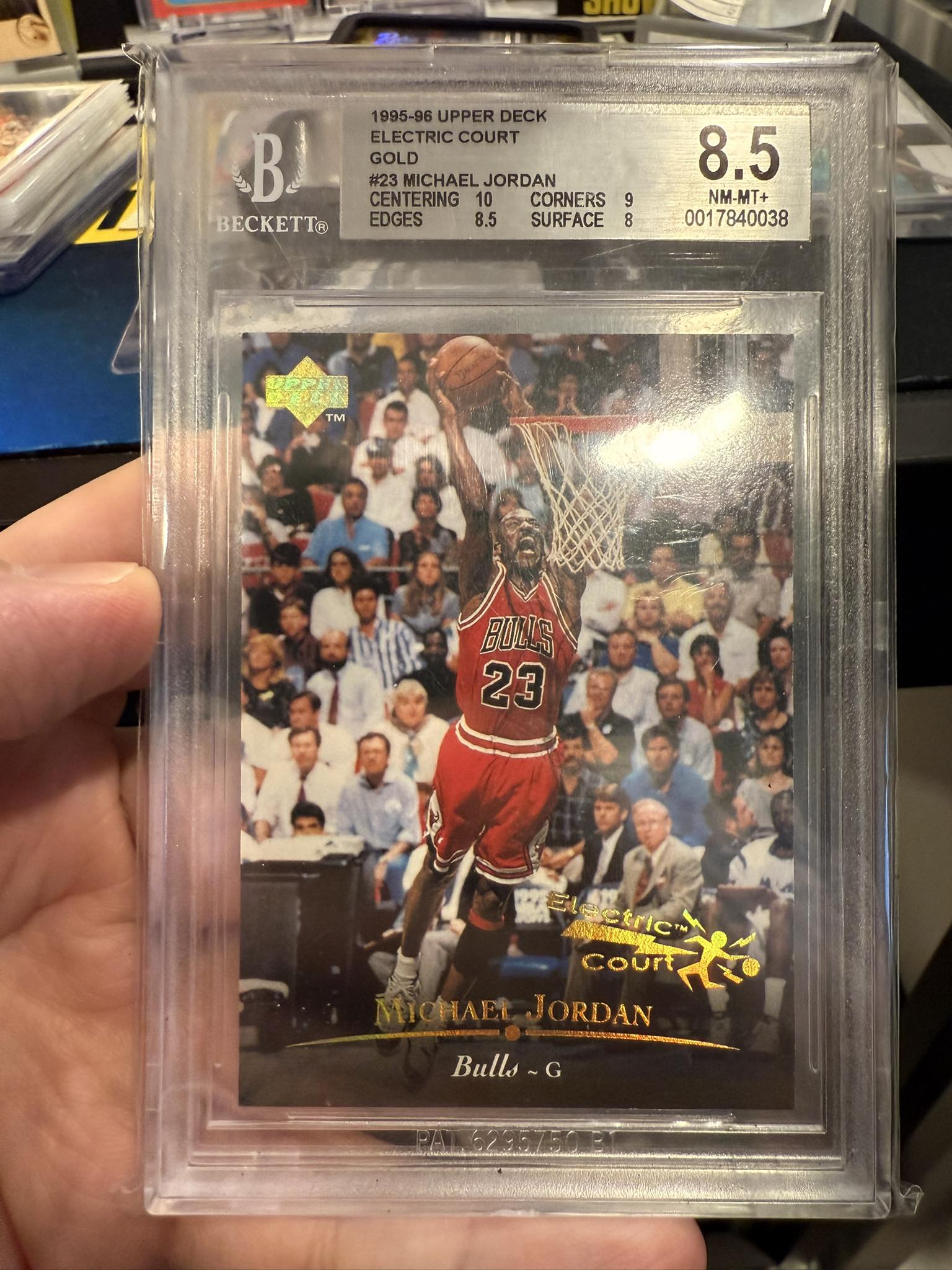 1995 Jordan Electric Court GOLD - $800 عم BJ Bu ВЕСКеТТе TR 1995 
