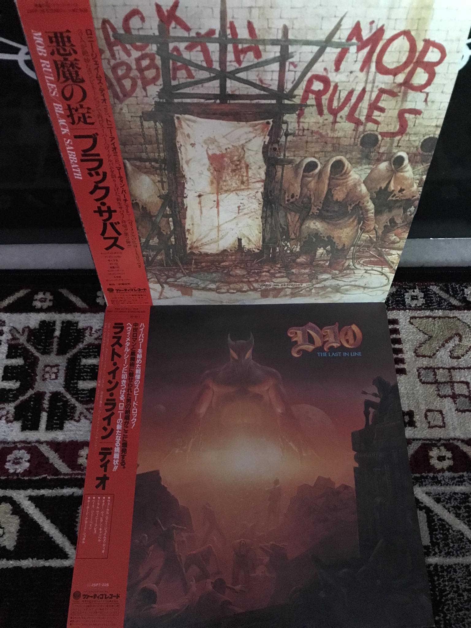 ?Mob Rules vs The Last In Line? МОВ RULES BL ICK SABBATH СК ABB 